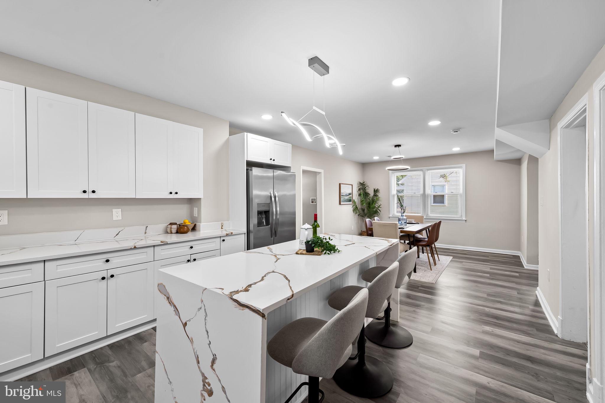 RIDGEWOOD - Residential