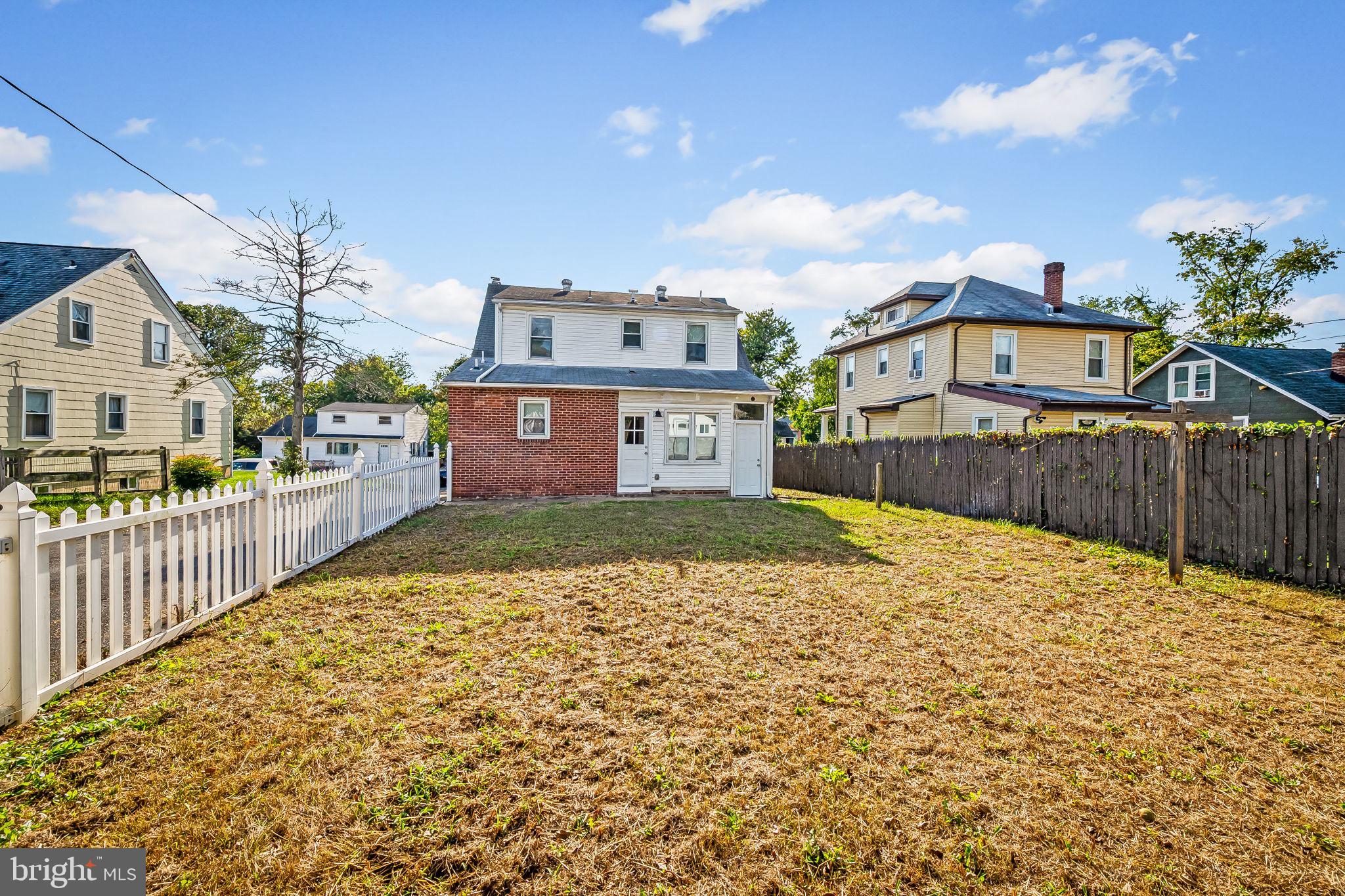 RIDGEWOOD - Residential