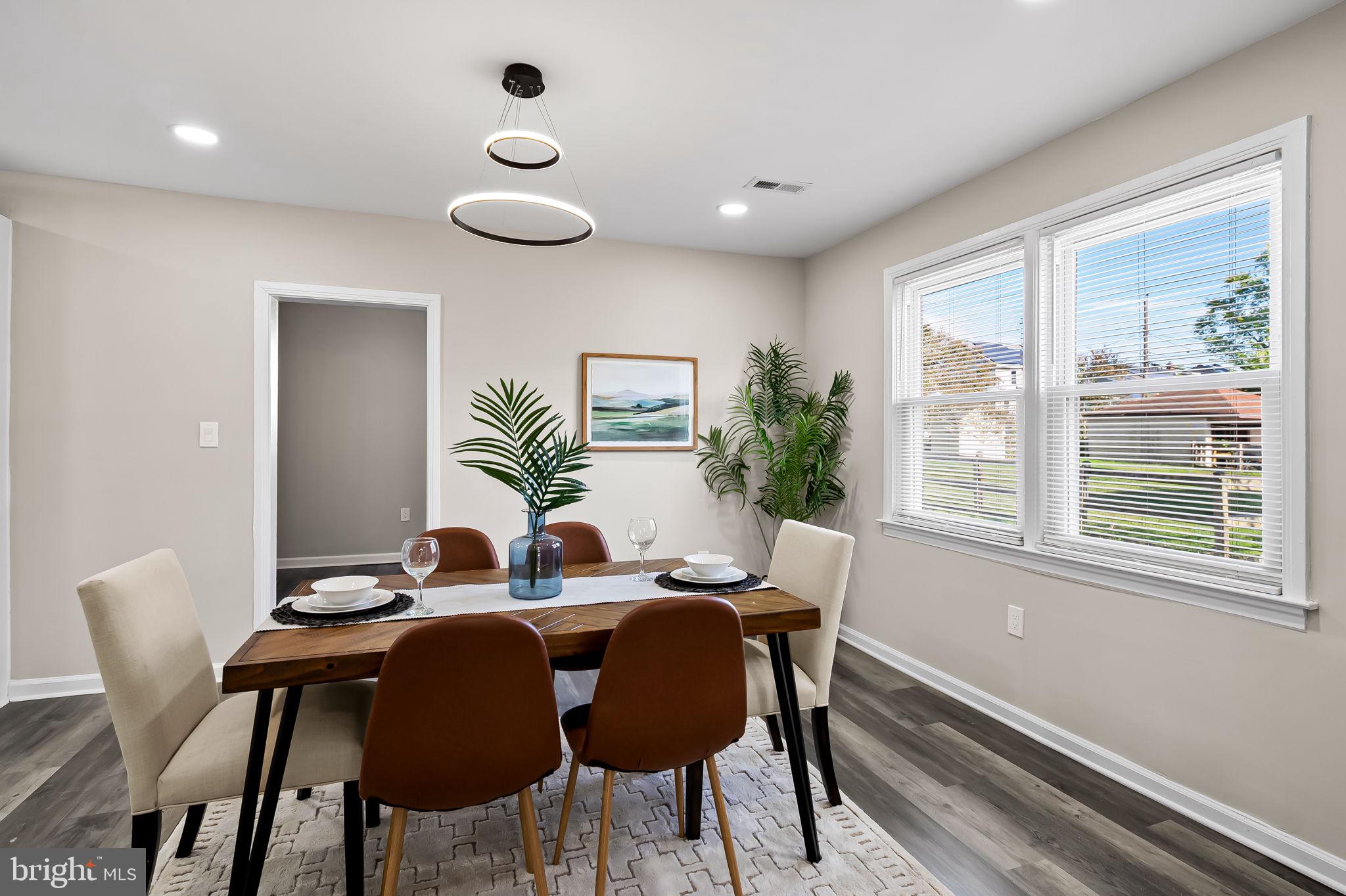 RIDGEWOOD - Residential