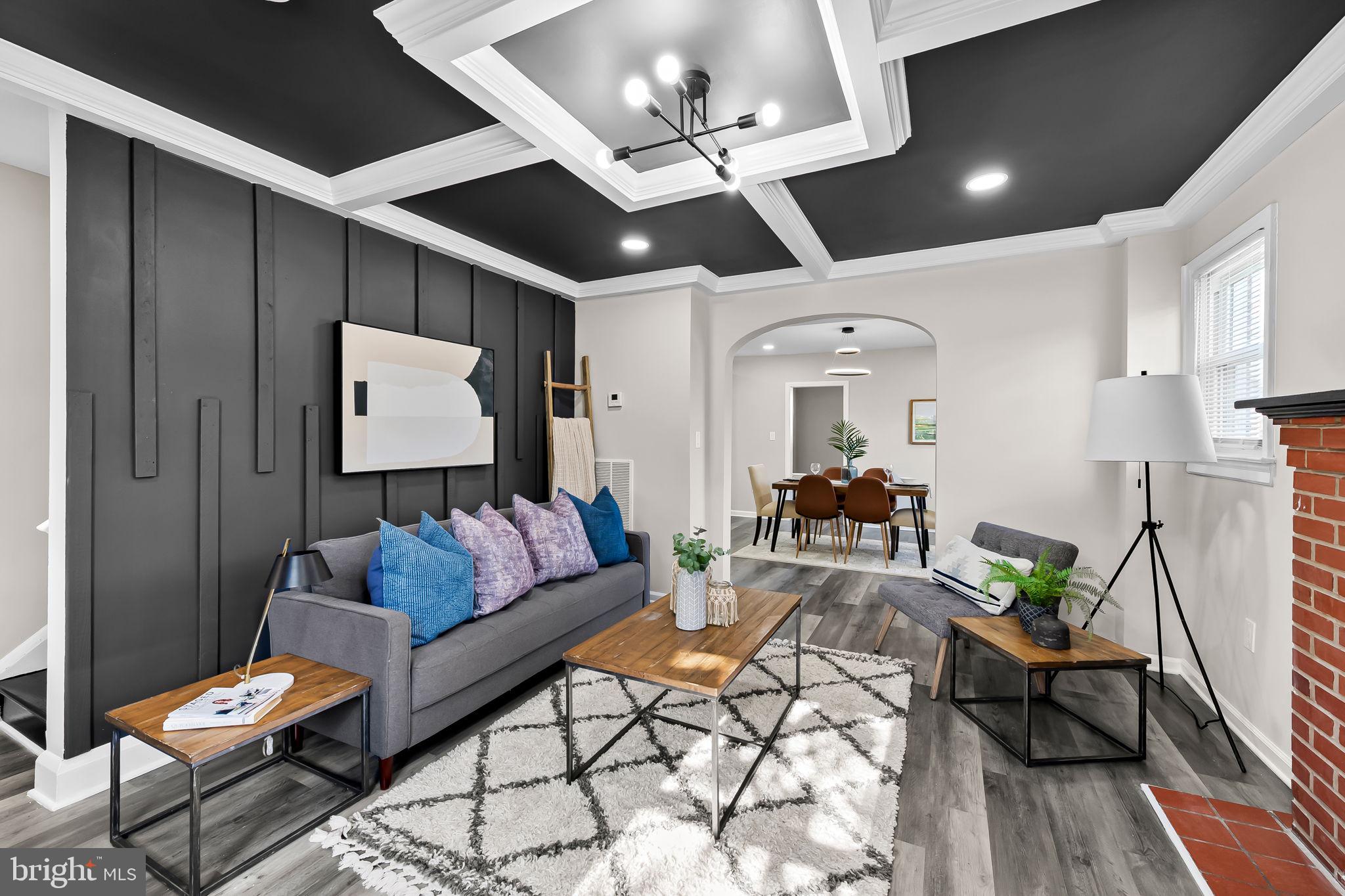 RIDGEWOOD - Residential