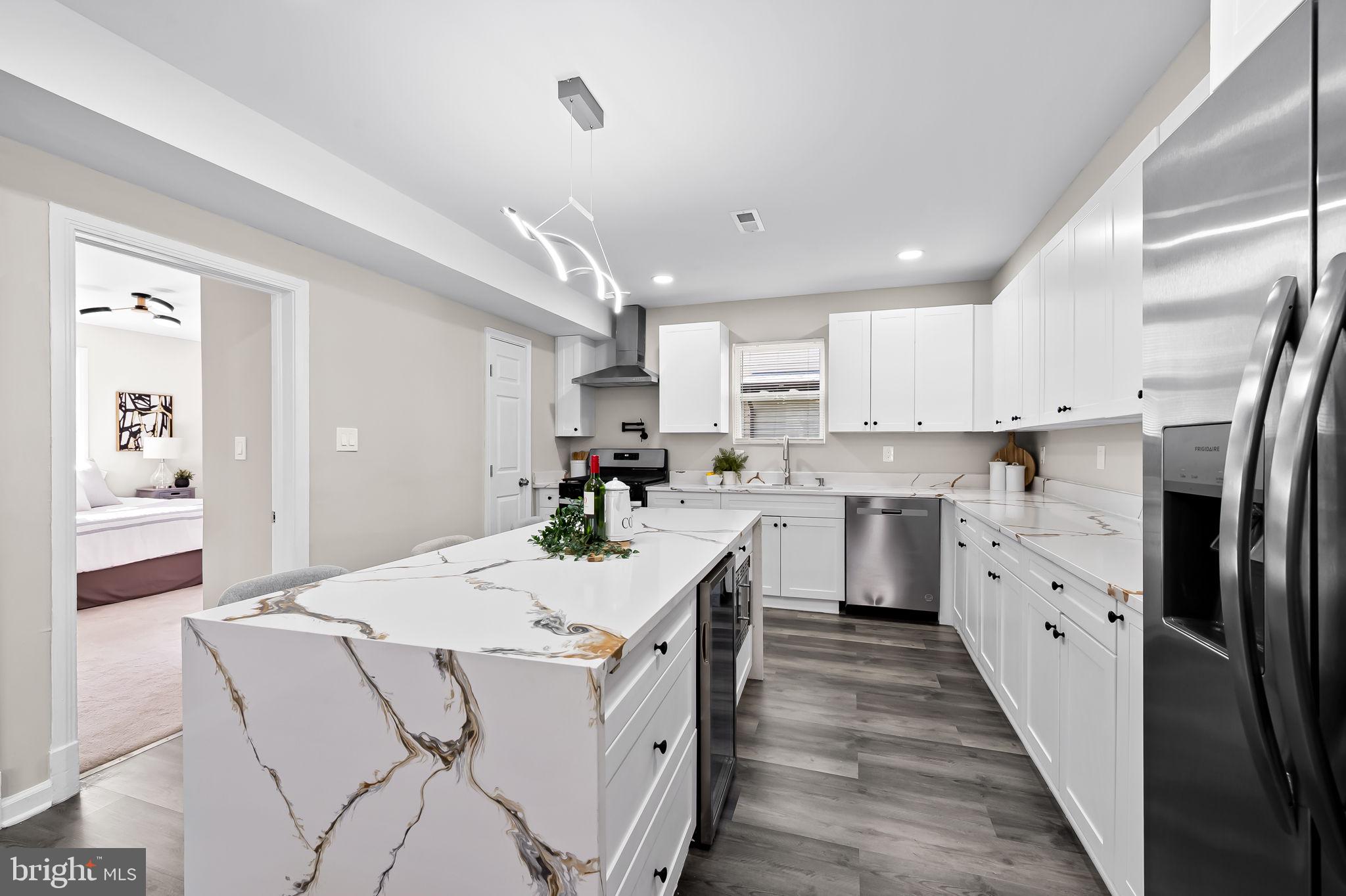 RIDGEWOOD - Residential