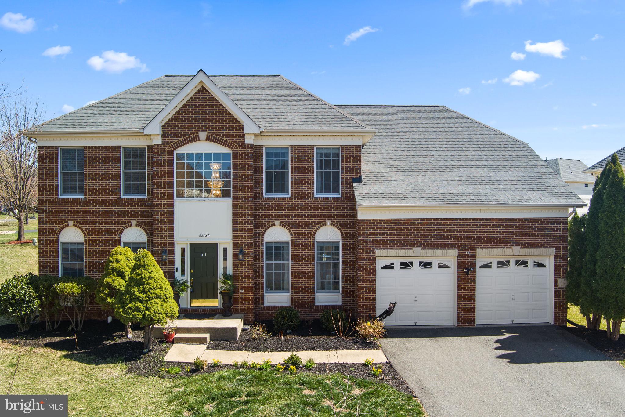 LOUDOUN VALLEY ESTATES - Residential Lease