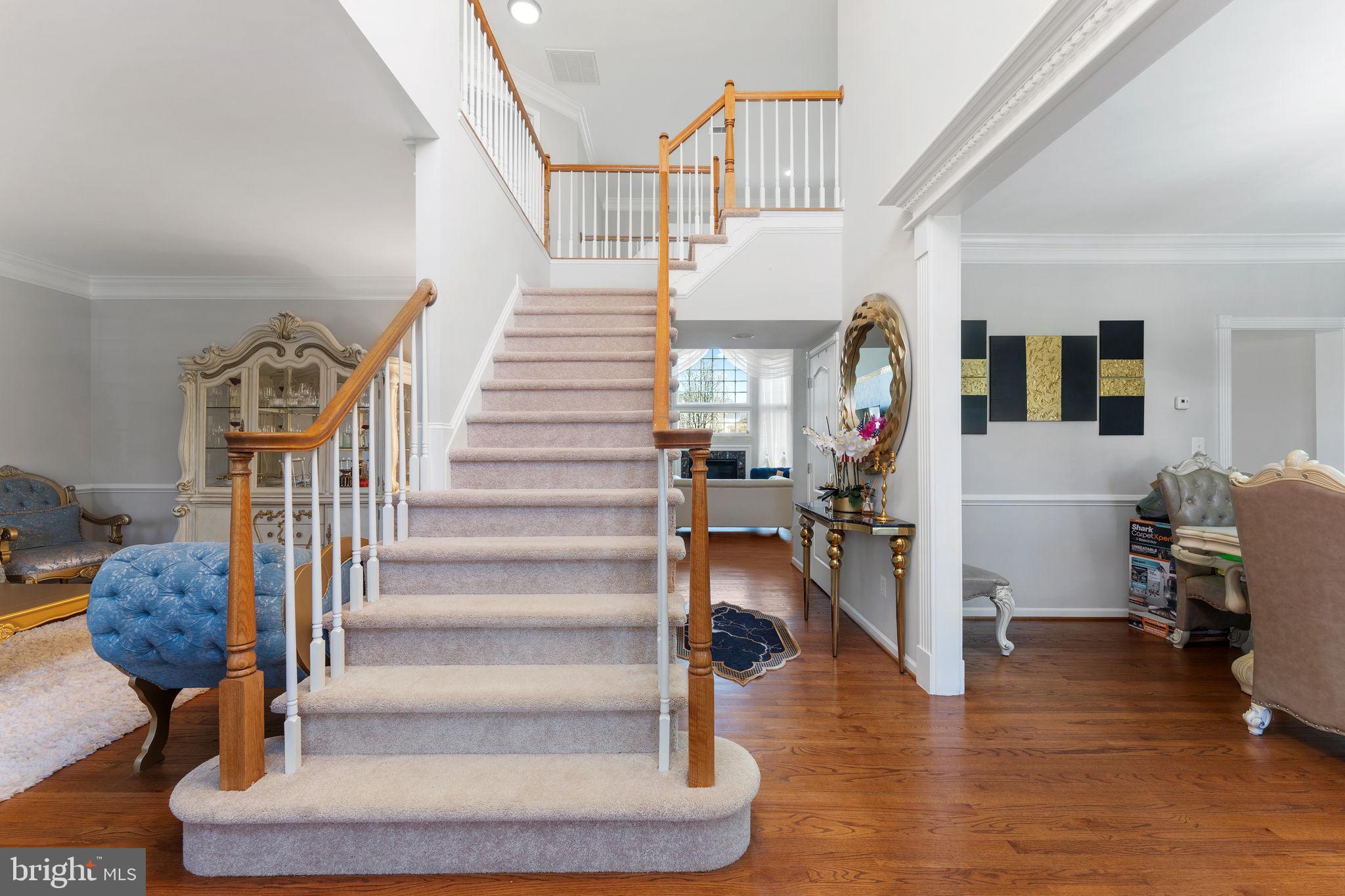 LOUDOUN VALLEY ESTATES - Residential Lease