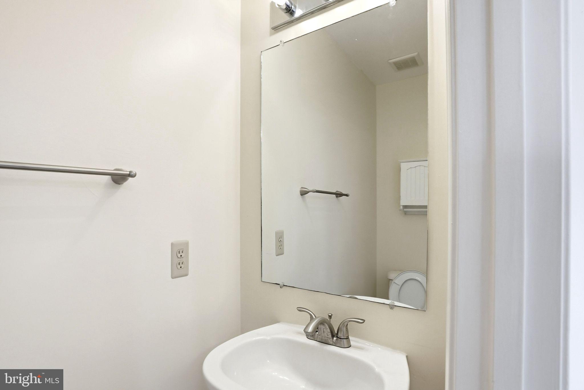 HIGHLANDS OF WARRENTON PHASE 2 - Residential