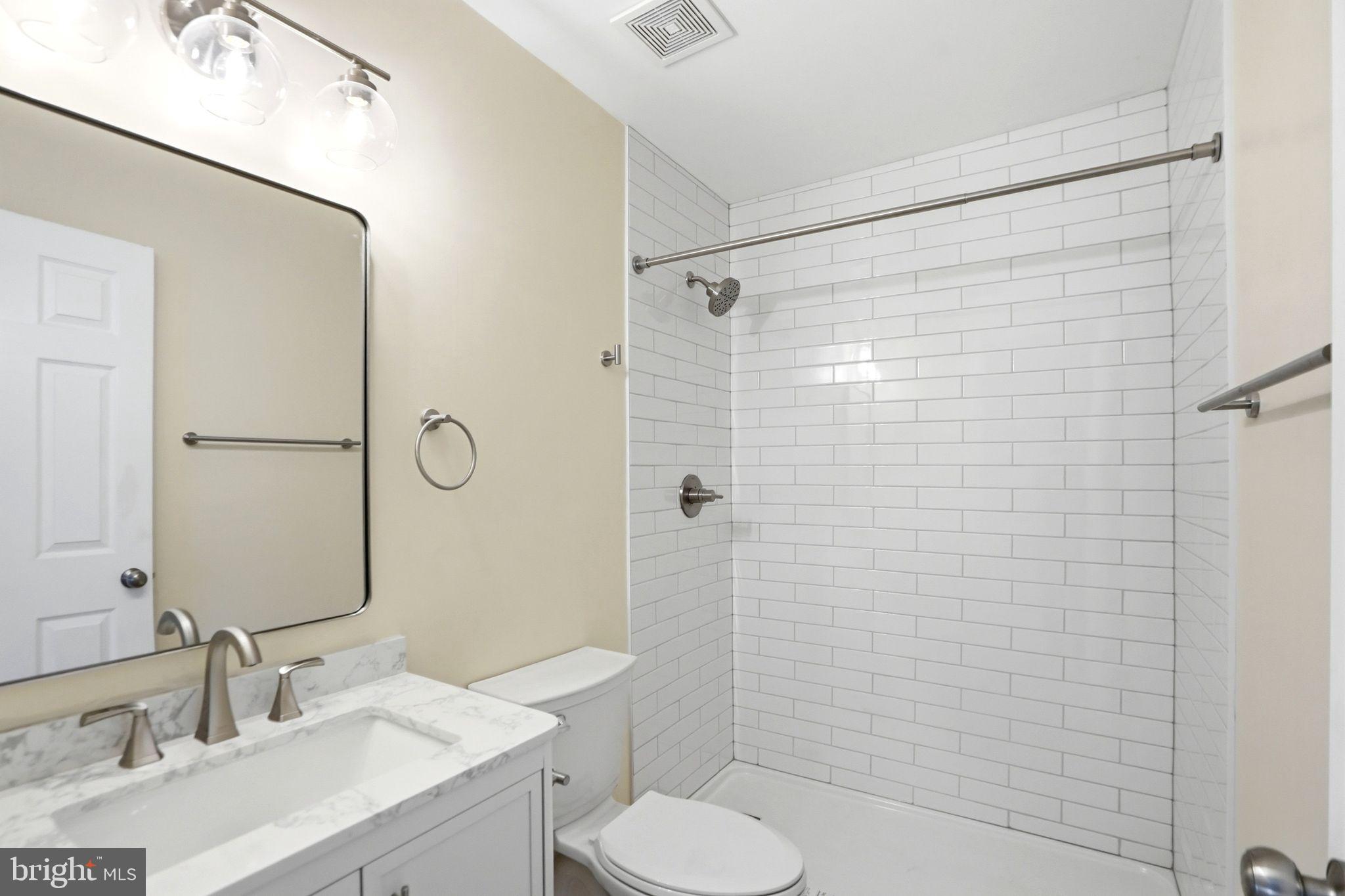 HIGHLANDS OF WARRENTON PHASE 2 - Residential