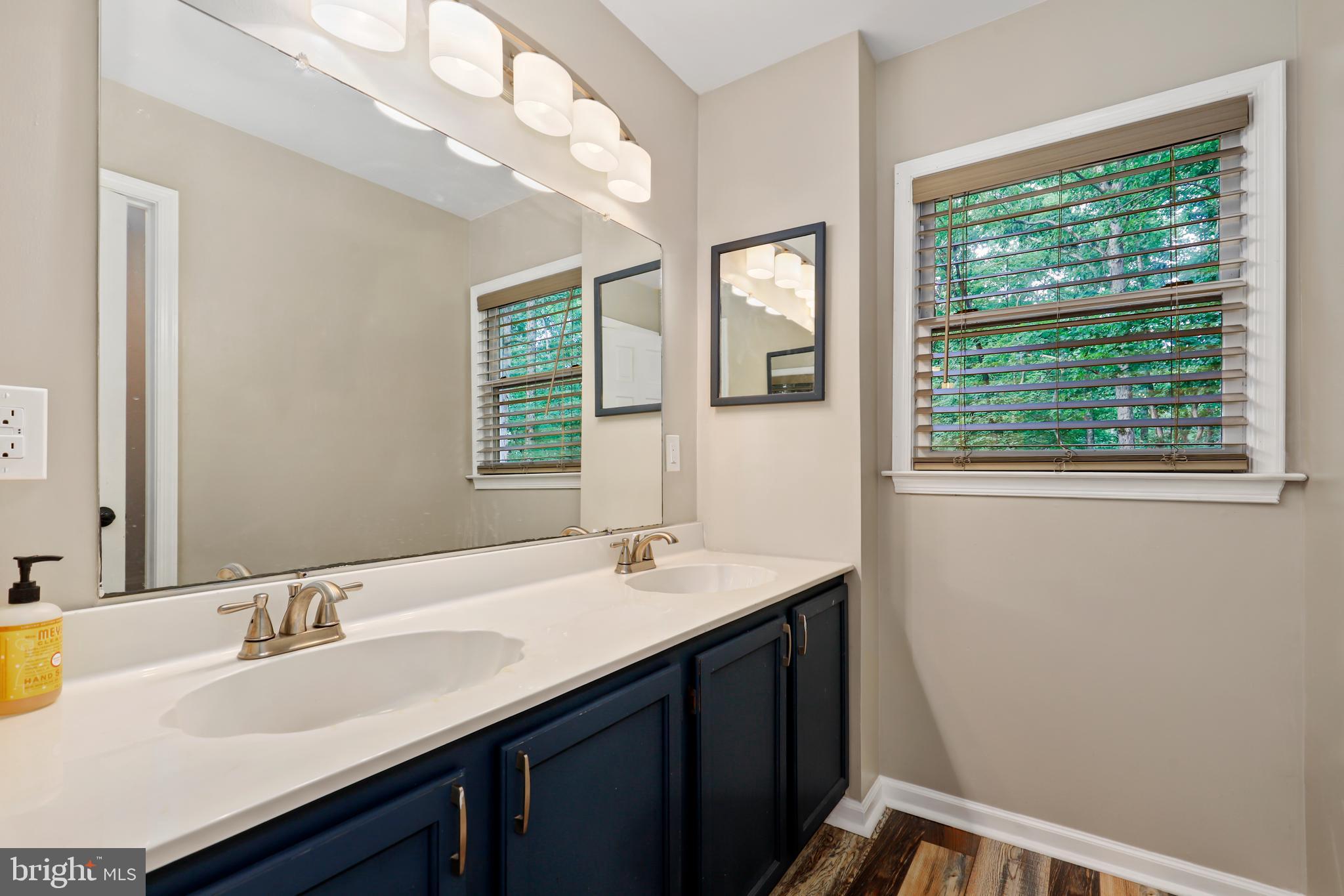 LAKE WILDERNESS - Residential