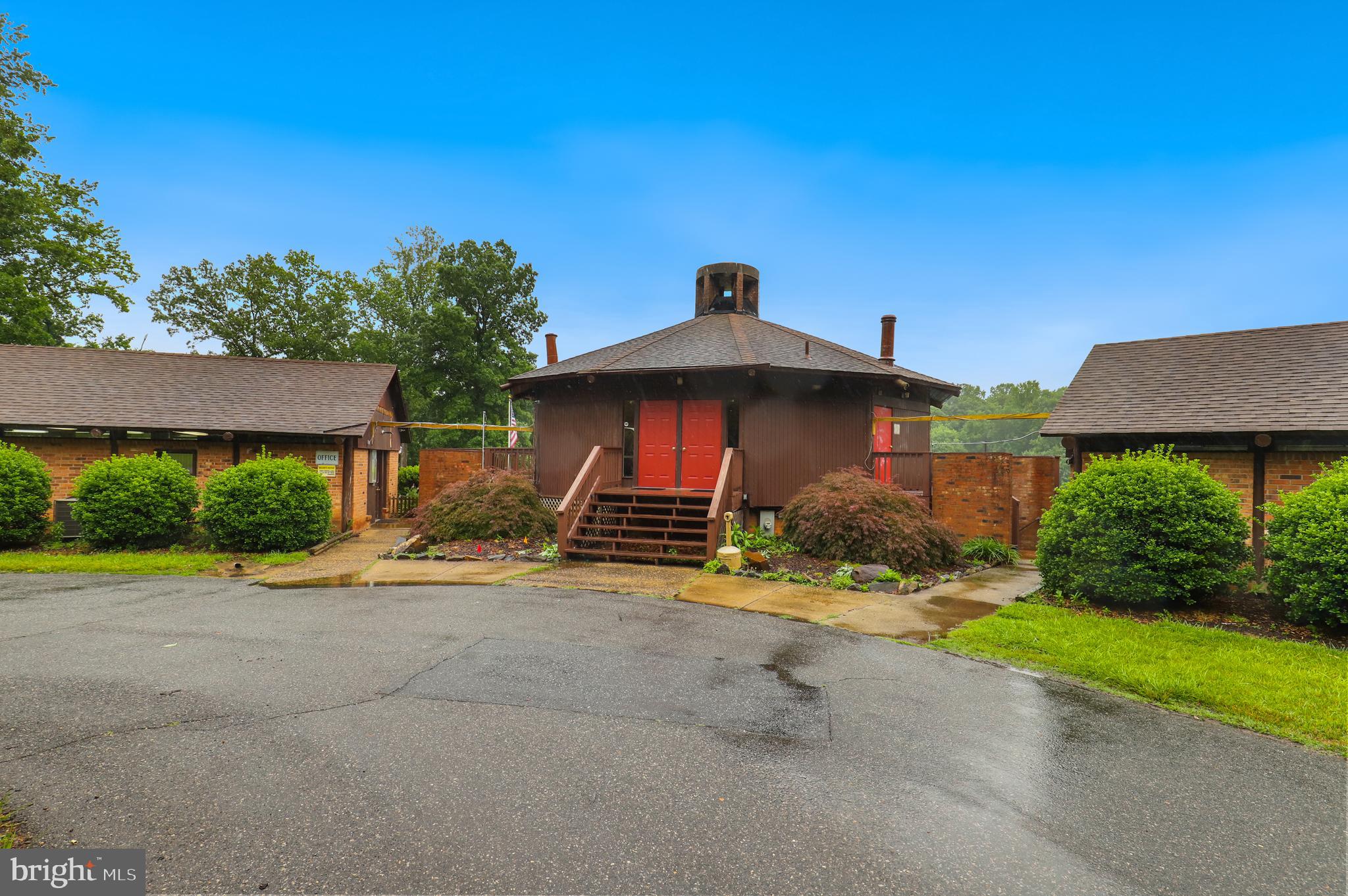 LAKE WILDERNESS - Residential