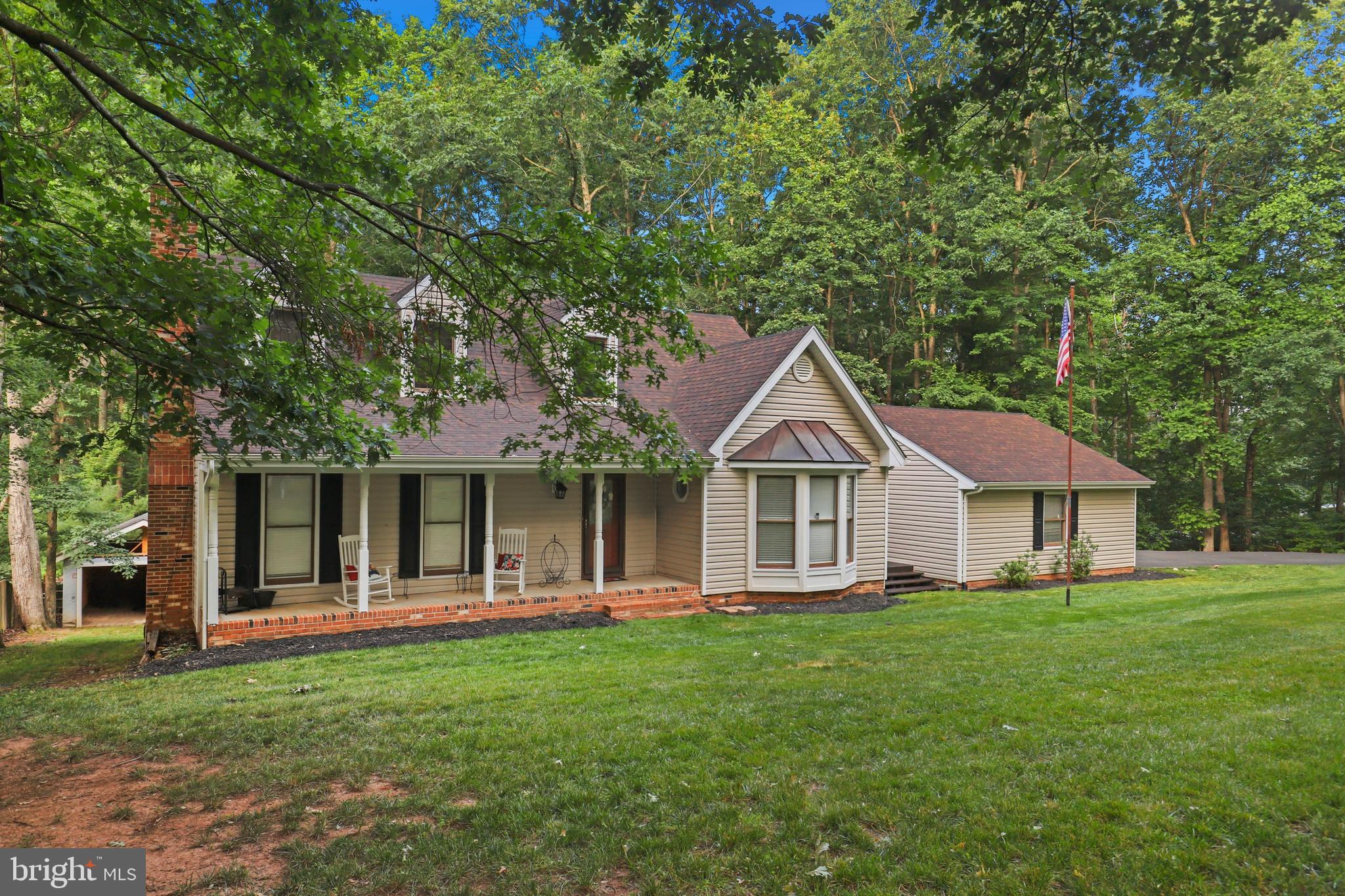 LAKE WILDERNESS - Residential