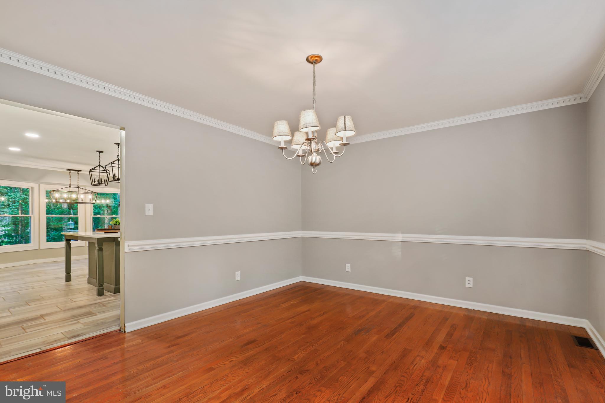 LAKE WILDERNESS - Residential