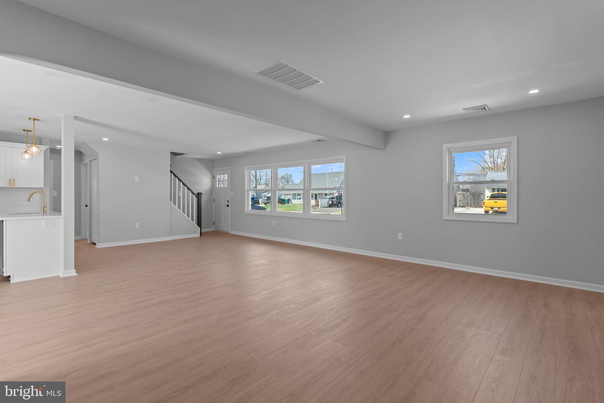 KENWOOD - Residential