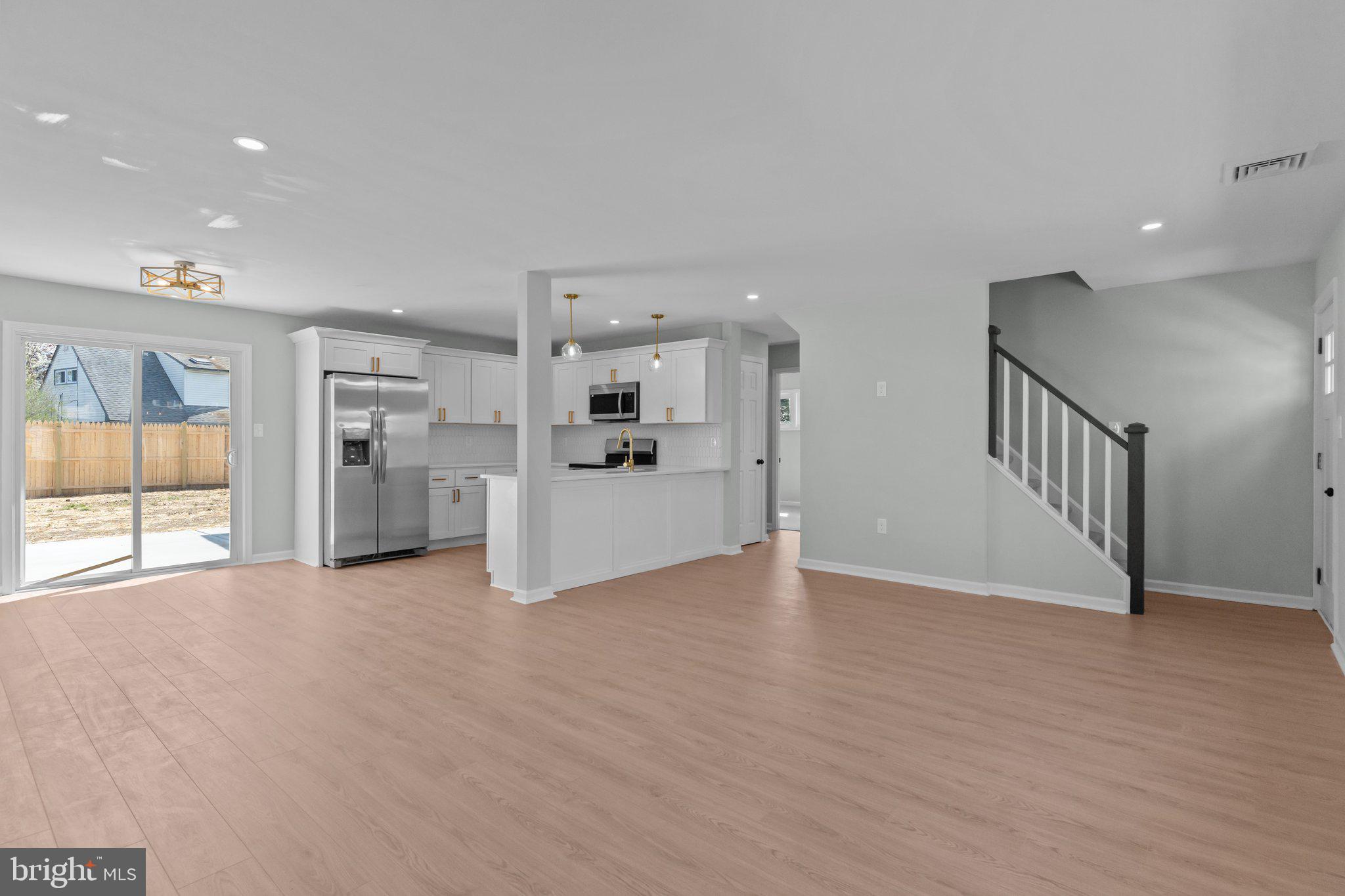 KENWOOD - Residential