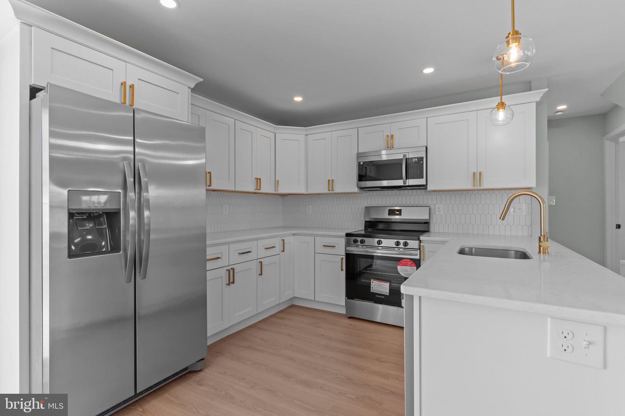 KENWOOD - Residential