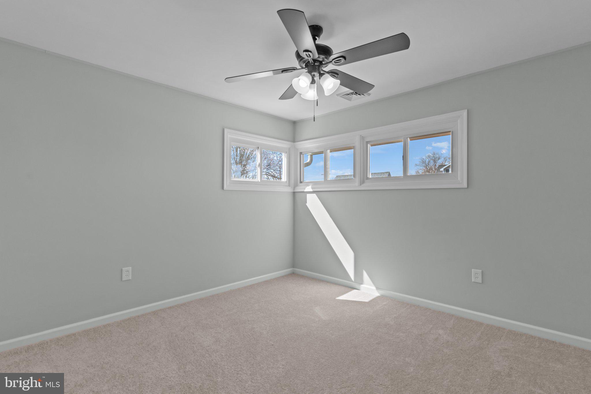 KENWOOD - Residential