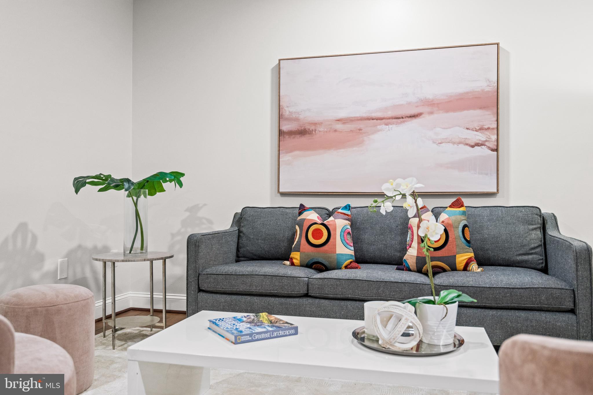 STONECREST - Residential