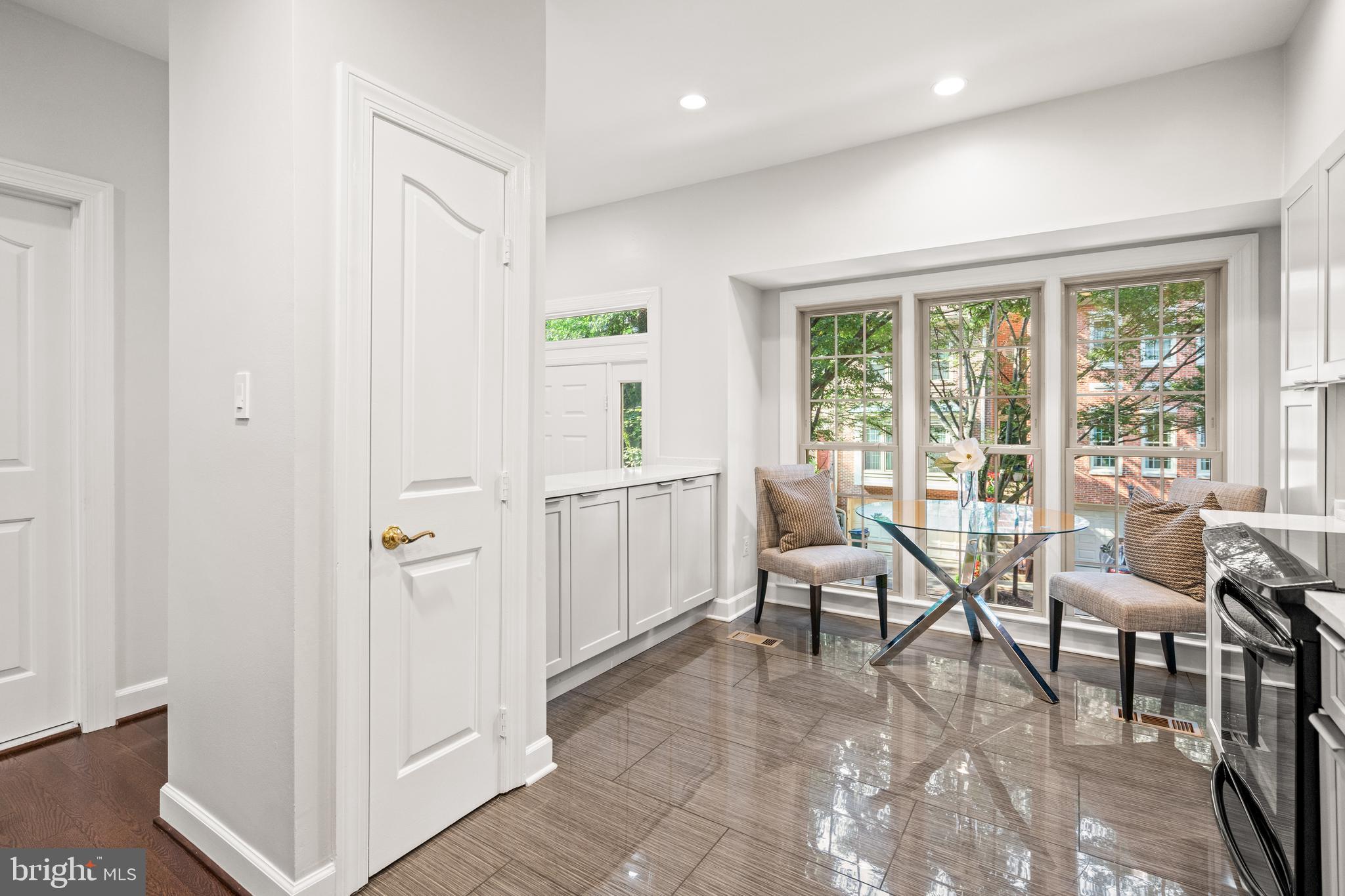 STONECREST - Residential