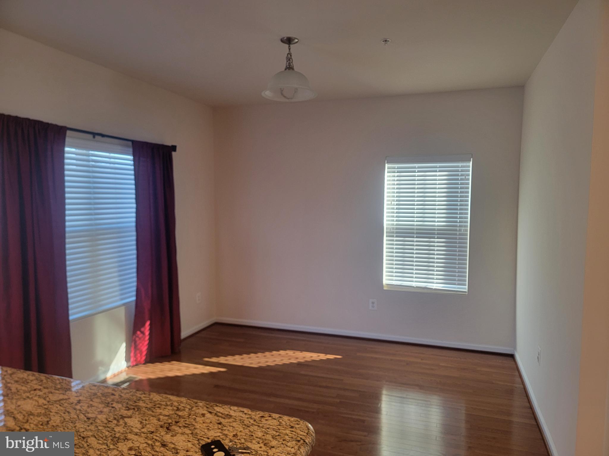 ST CHARLES SUB - GLENEAGLES - Residential Lease