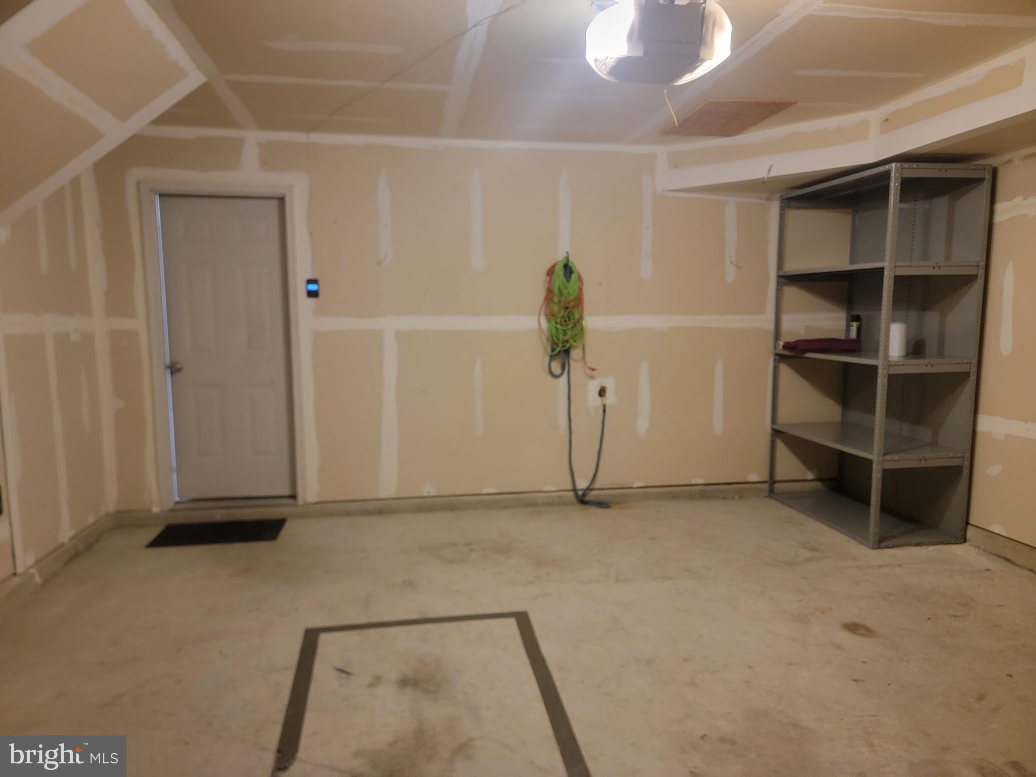 ST CHARLES SUB - GLENEAGLES - Residential Lease