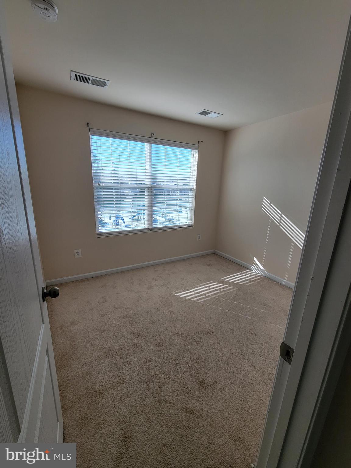 ST CHARLES SUB - GLENEAGLES - Residential Lease