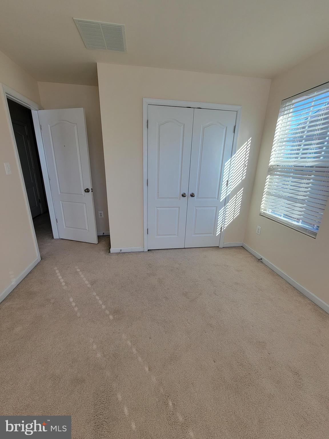 ST CHARLES SUB - GLENEAGLES - Residential Lease