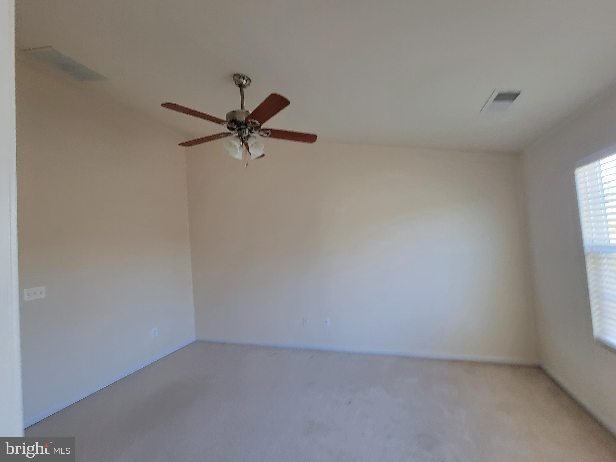 ST CHARLES SUB - GLENEAGLES - Residential Lease