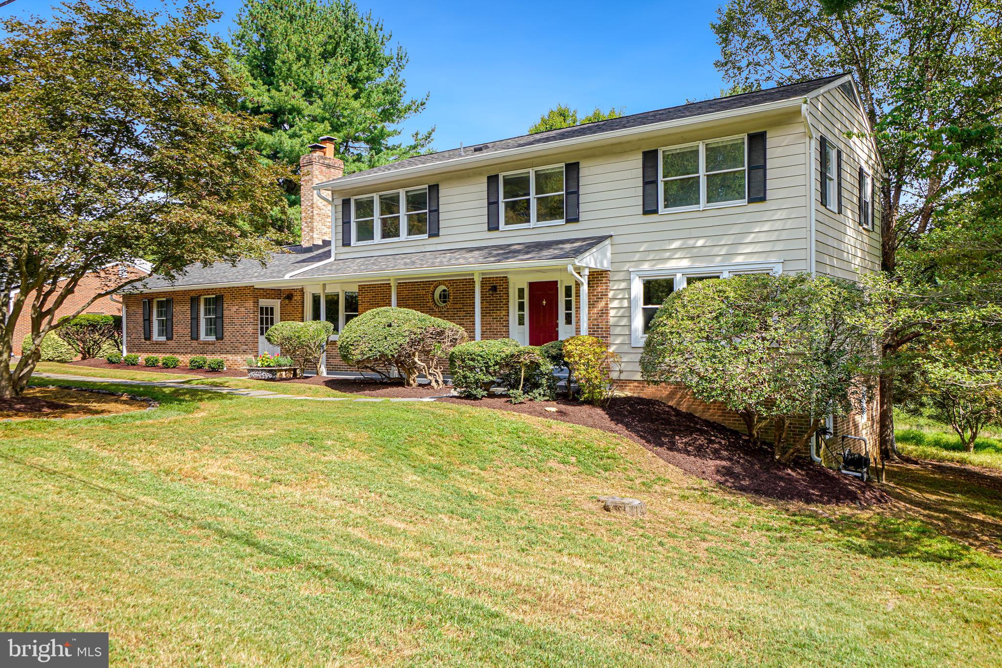 MAYDALE - Residential Lease