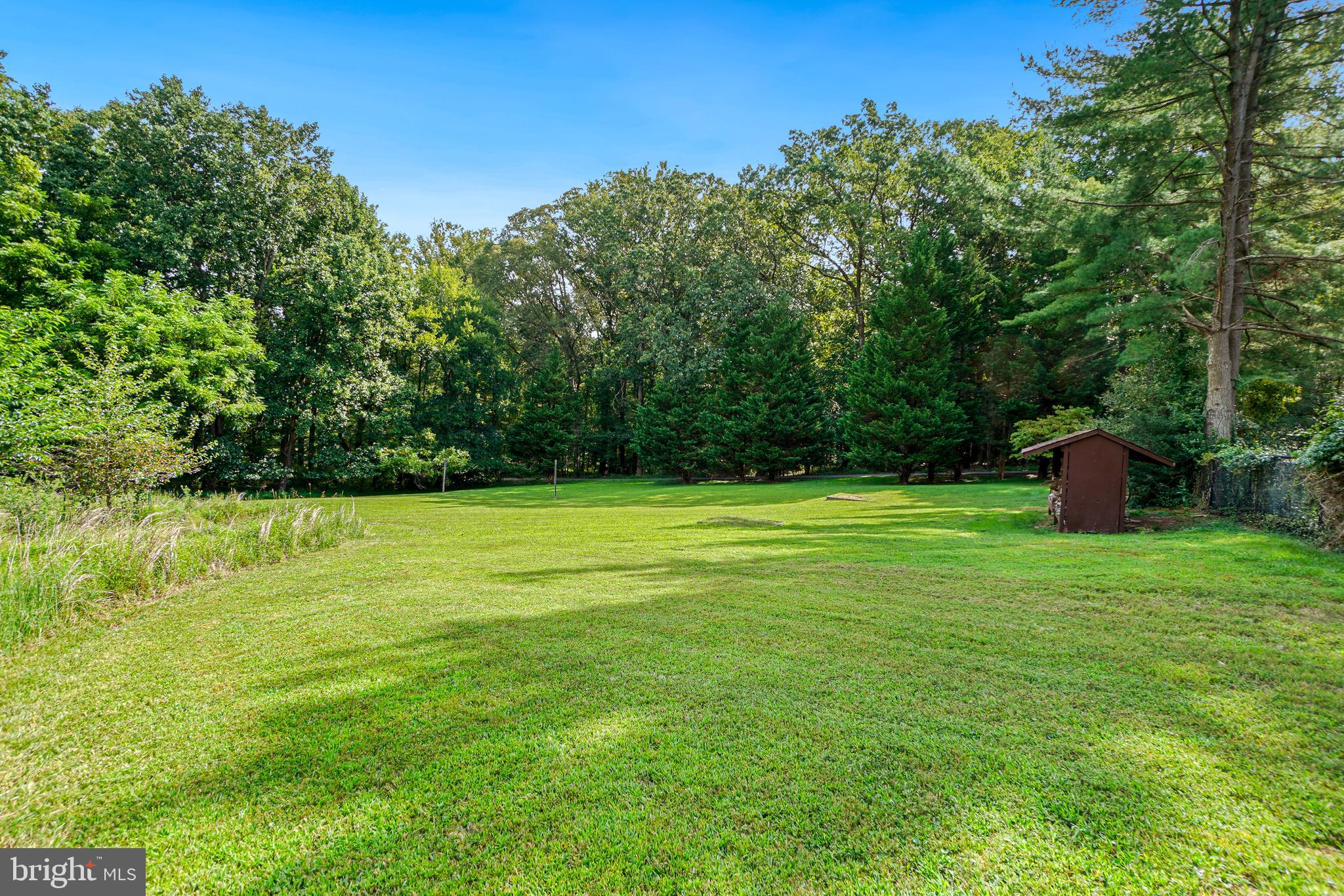 MAYDALE - Residential Lease