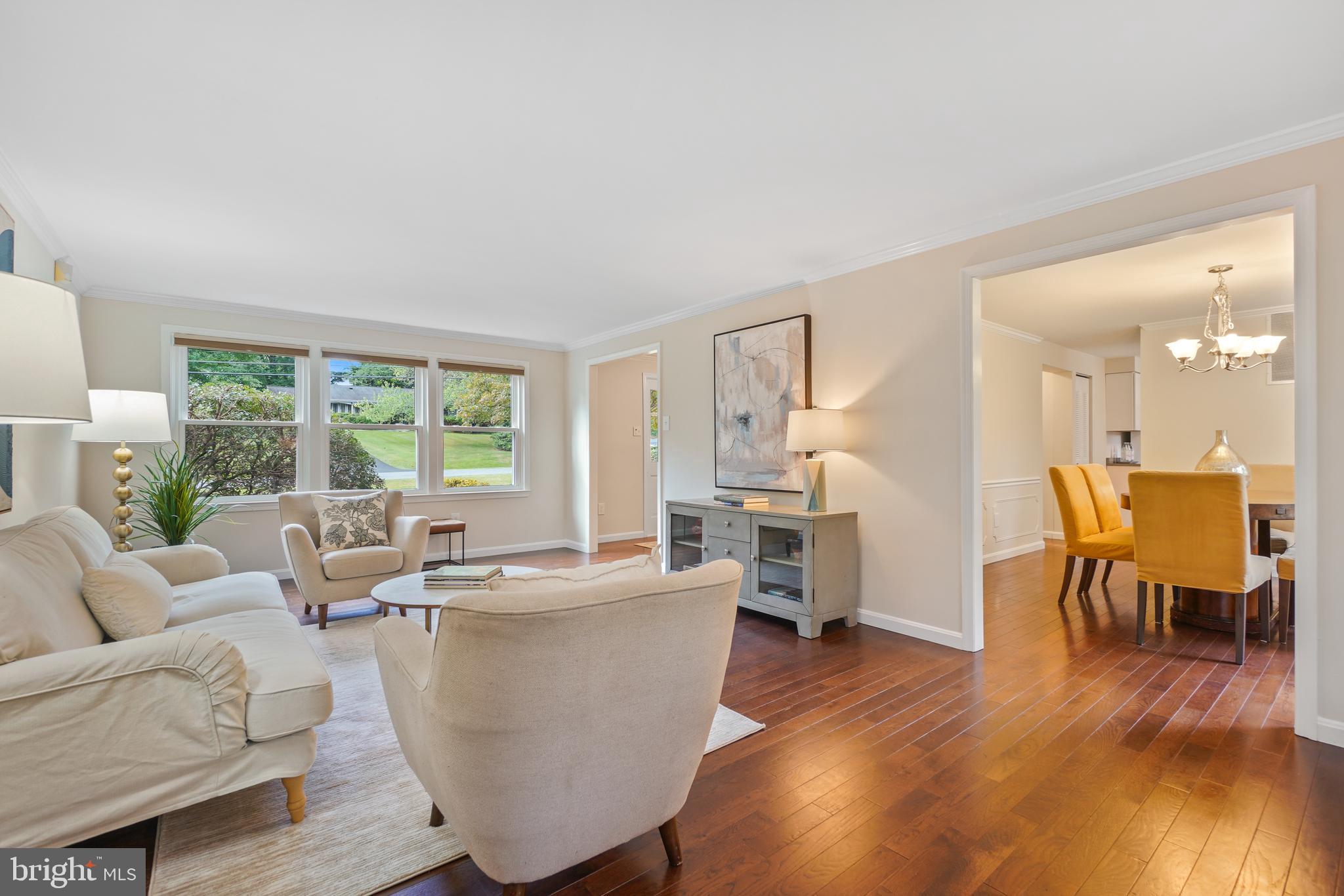 MAYDALE - Residential Lease