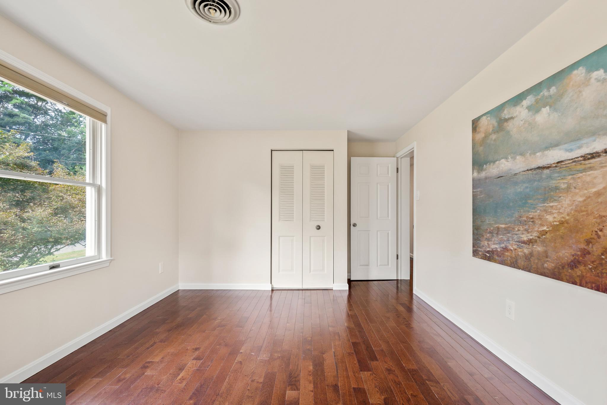 MAYDALE - Residential Lease