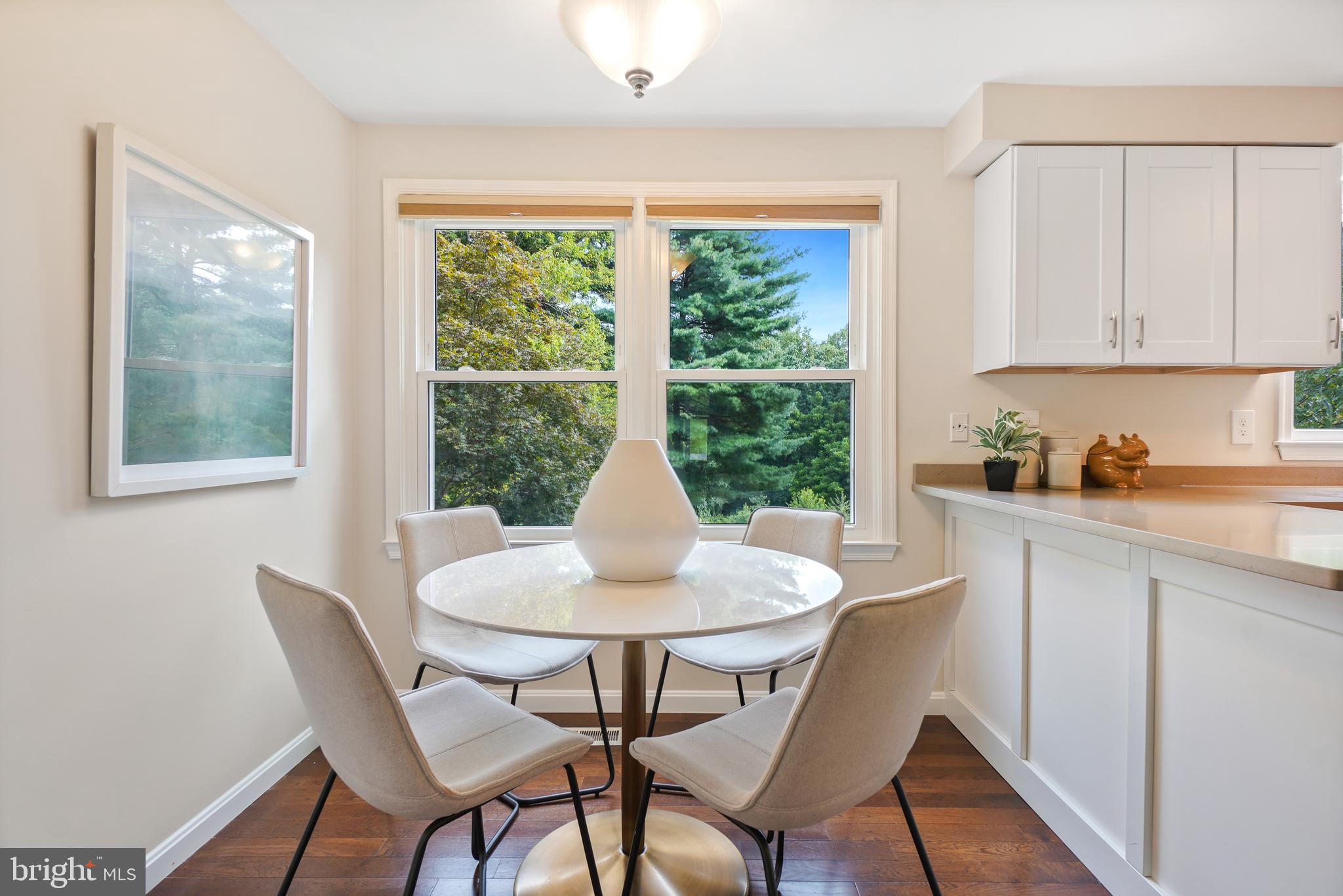 MAYDALE - Residential Lease