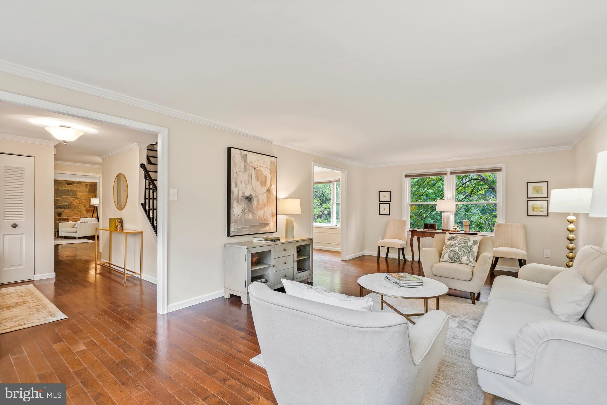 MAYDALE - Residential Lease