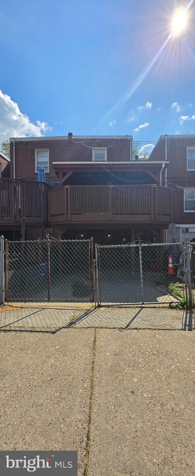 PHILADELPHIA - Residential