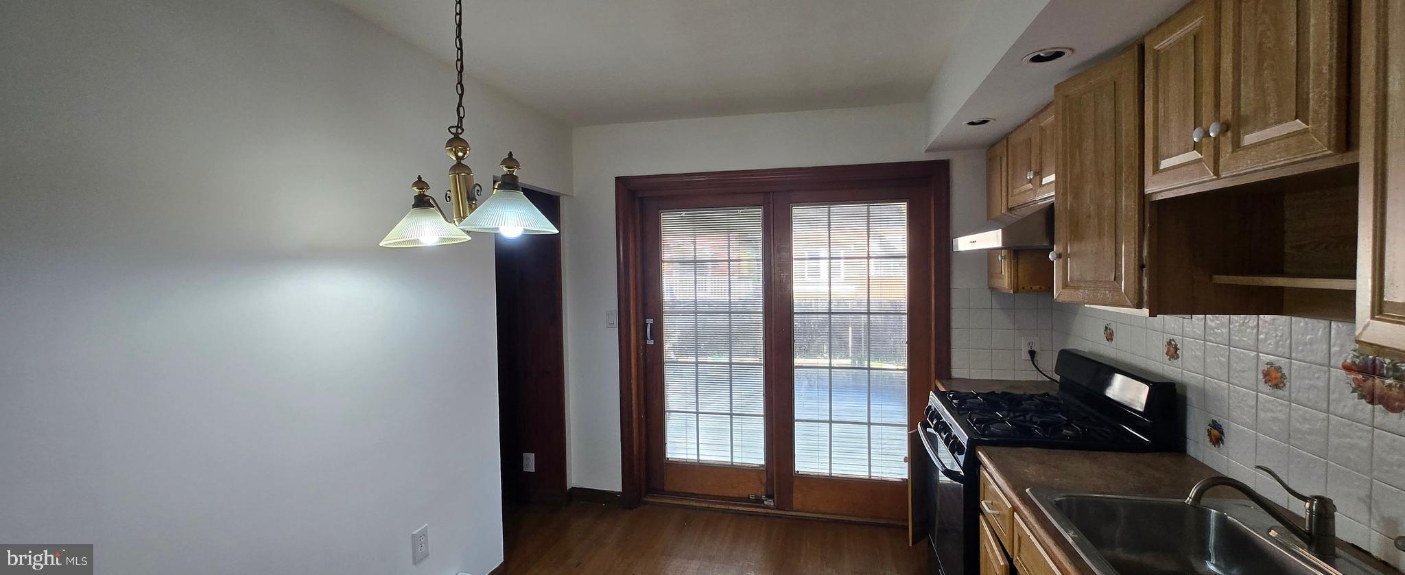 PHILADELPHIA - Residential