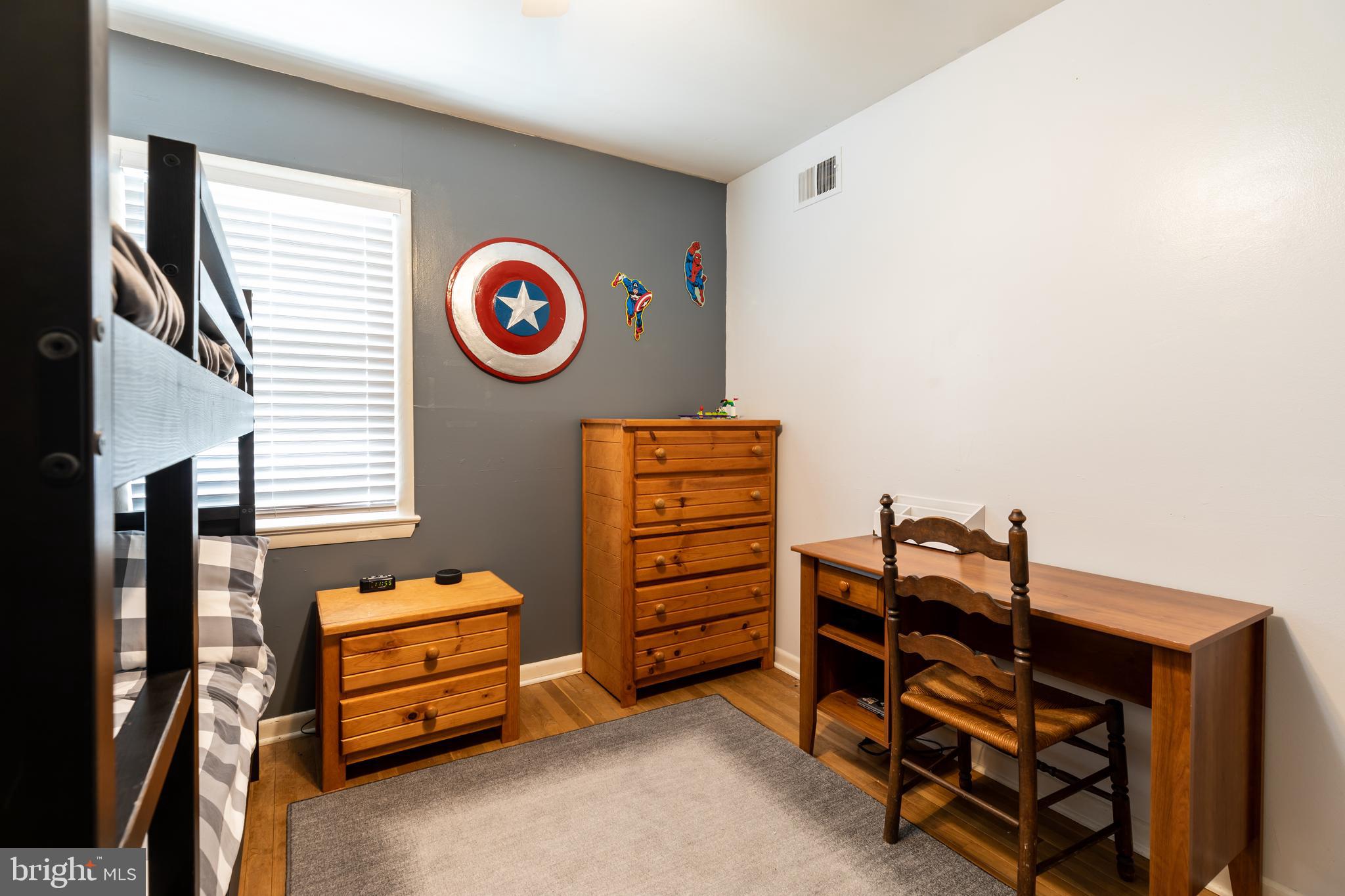 HAYFIELD FARM - Residential