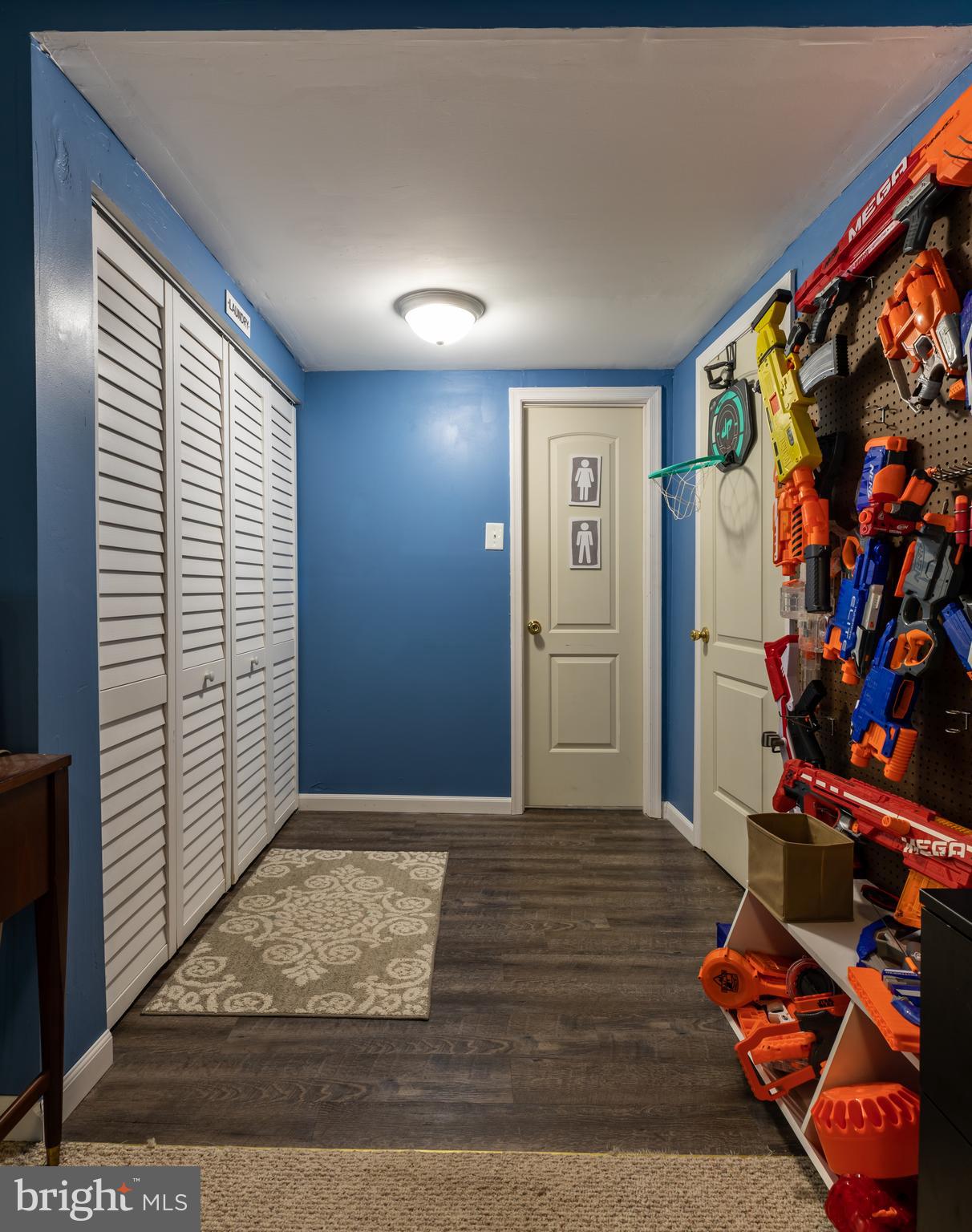 HAYFIELD FARM - Residential