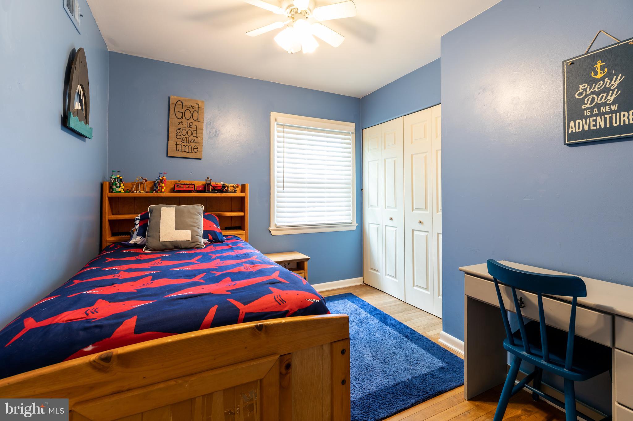 HAYFIELD FARM - Residential