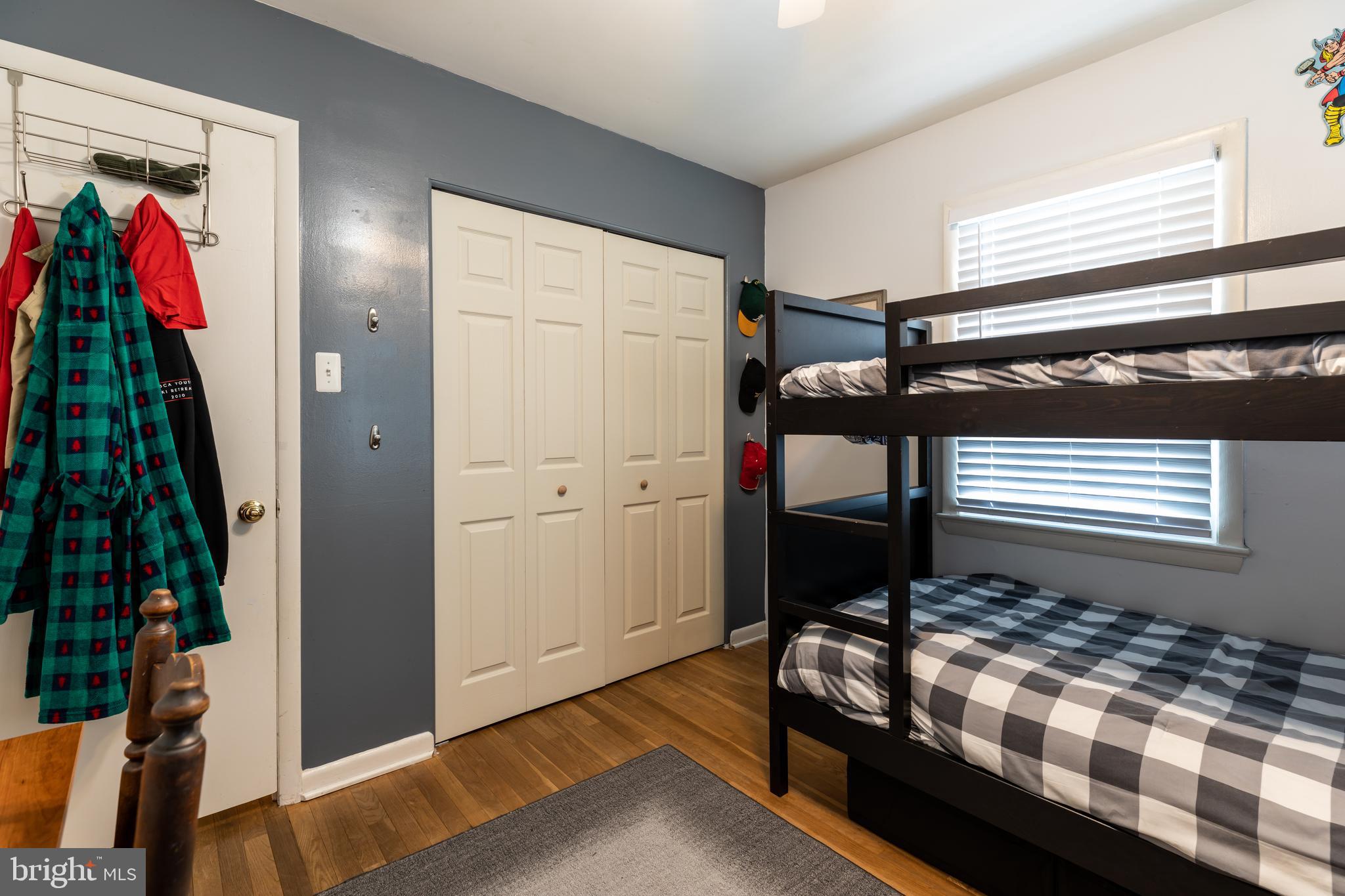 HAYFIELD FARM - Residential