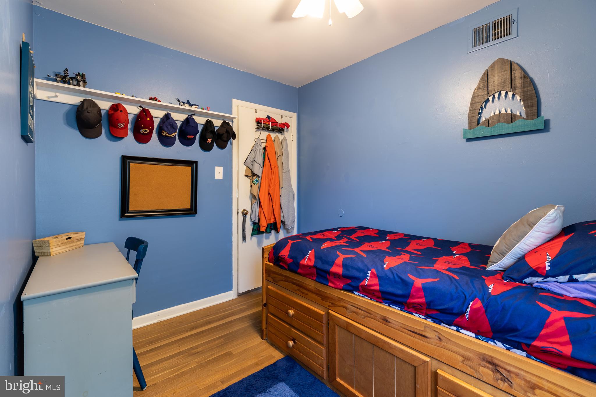 HAYFIELD FARM - Residential