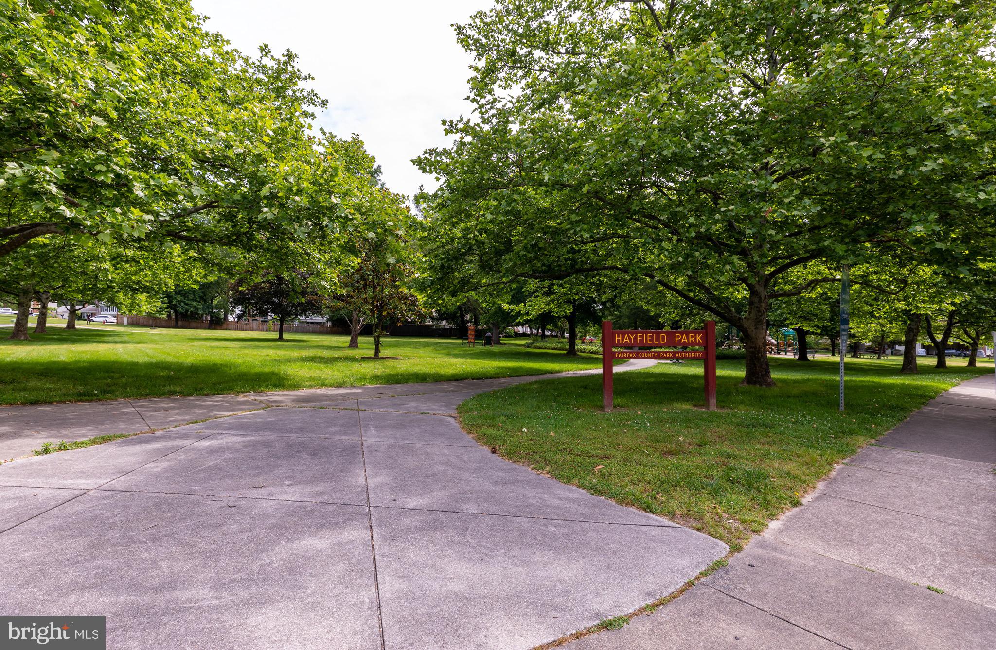 HAYFIELD FARM - Residential