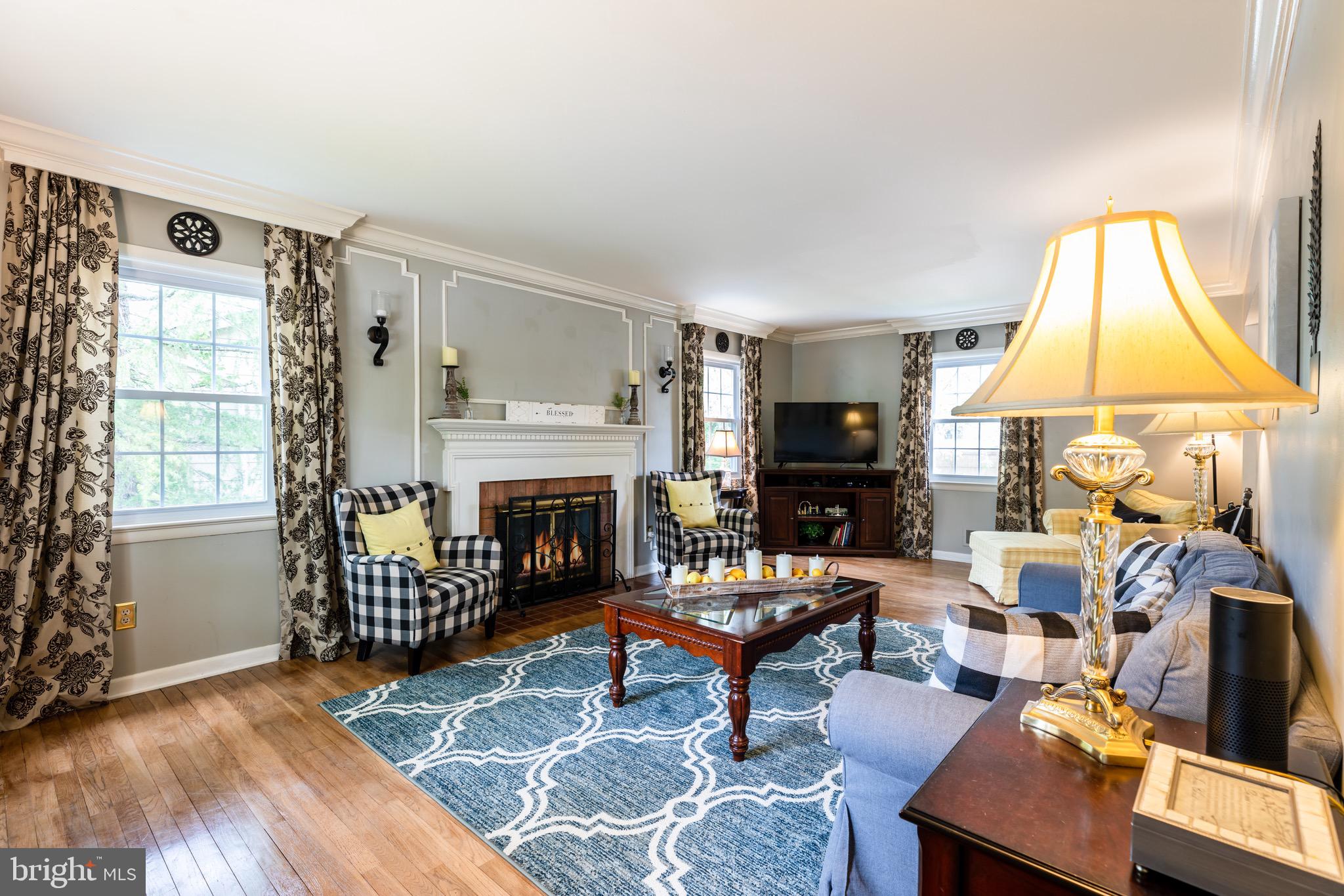 HAYFIELD FARM - Residential