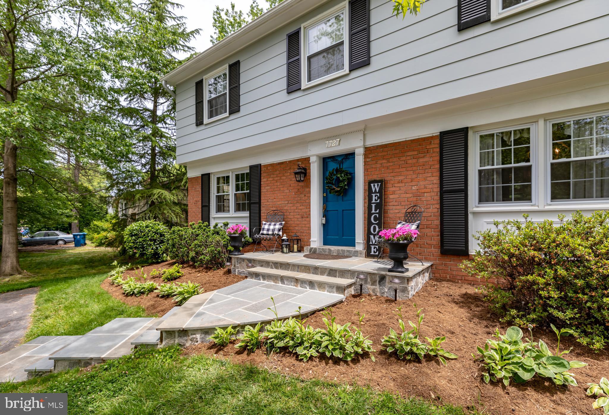 HAYFIELD FARM - Residential