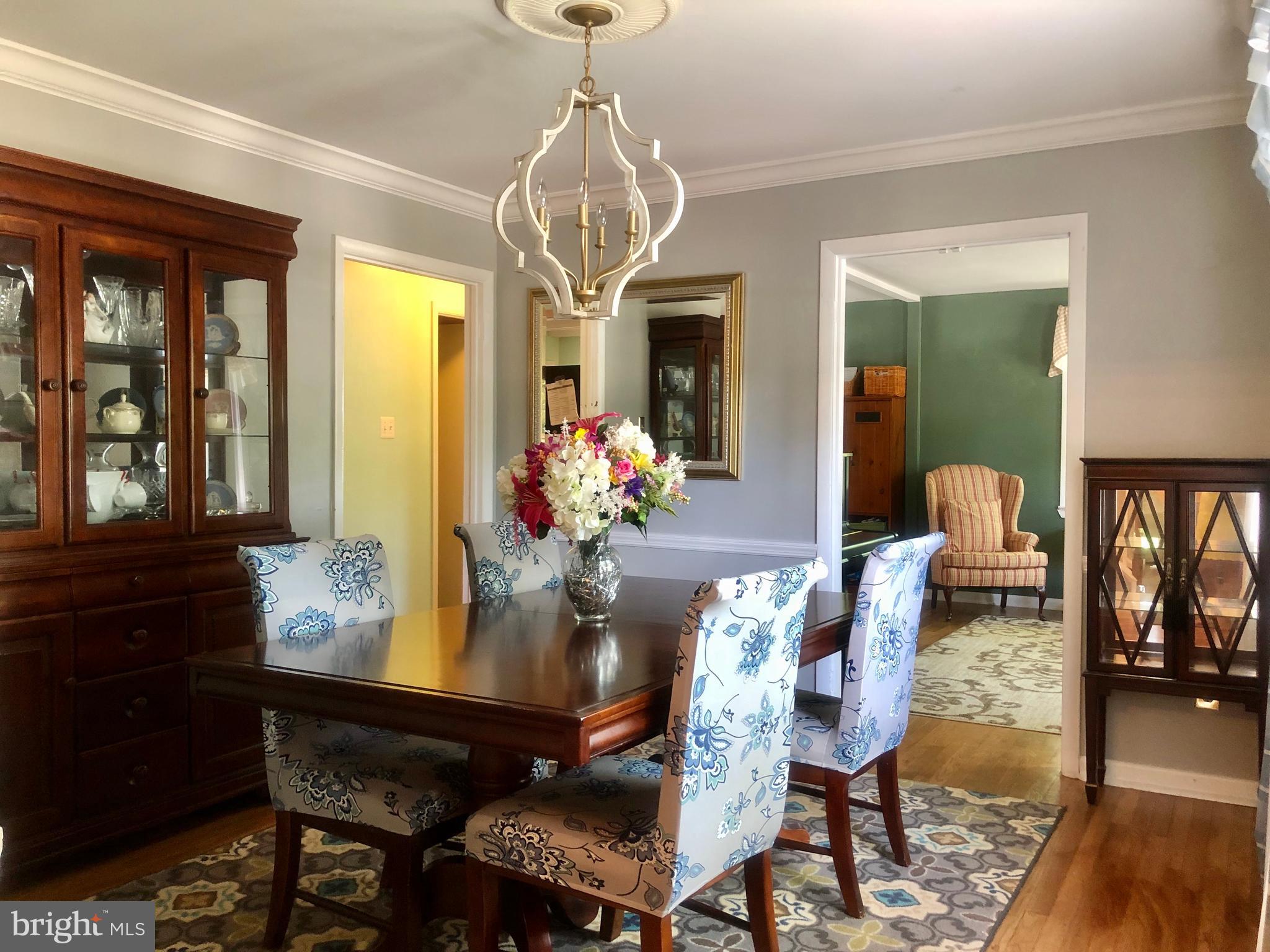 HAYFIELD FARM - Residential