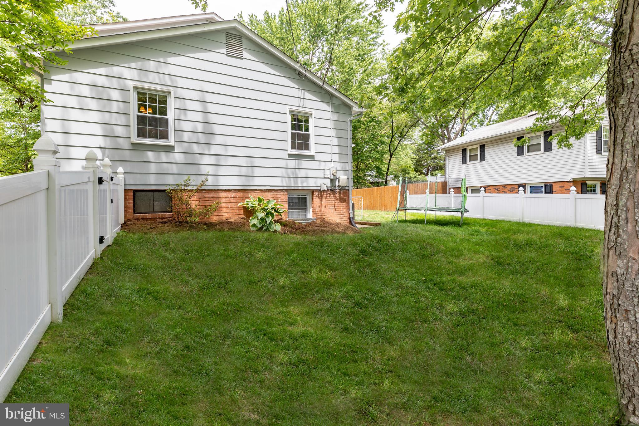 HAYFIELD FARM - Residential