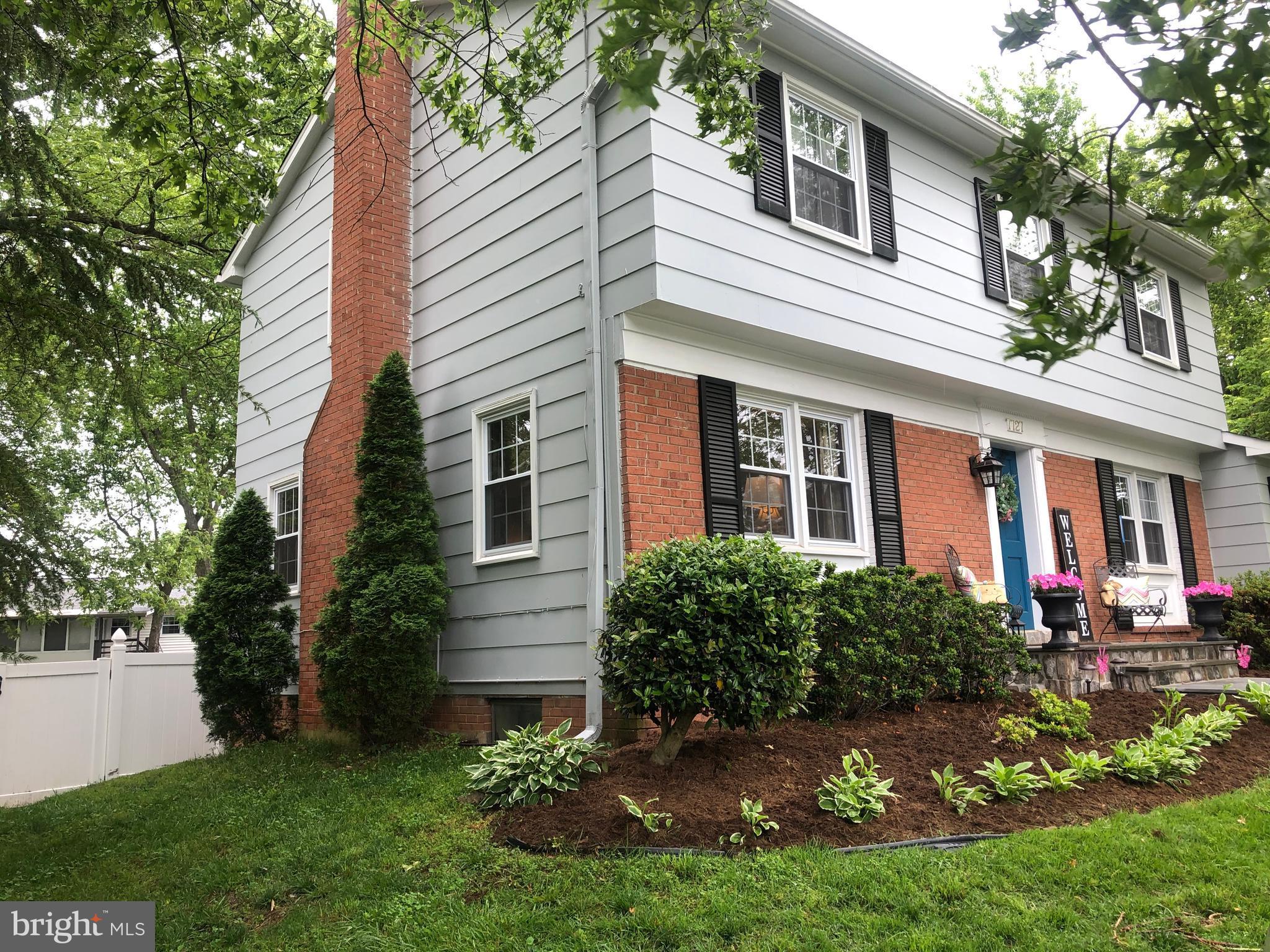 HAYFIELD FARM - Residential