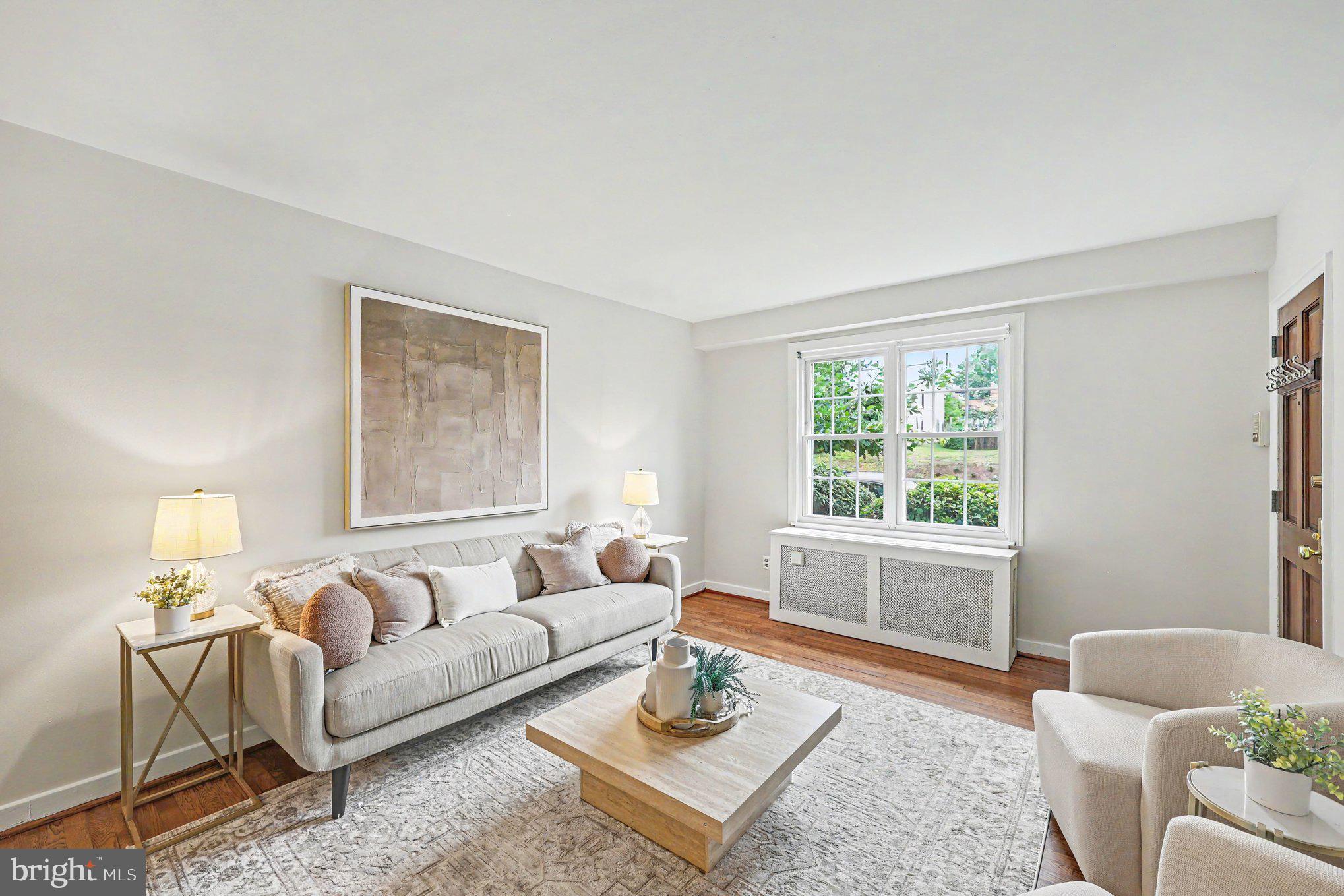 211 E GLEBE ROAD D