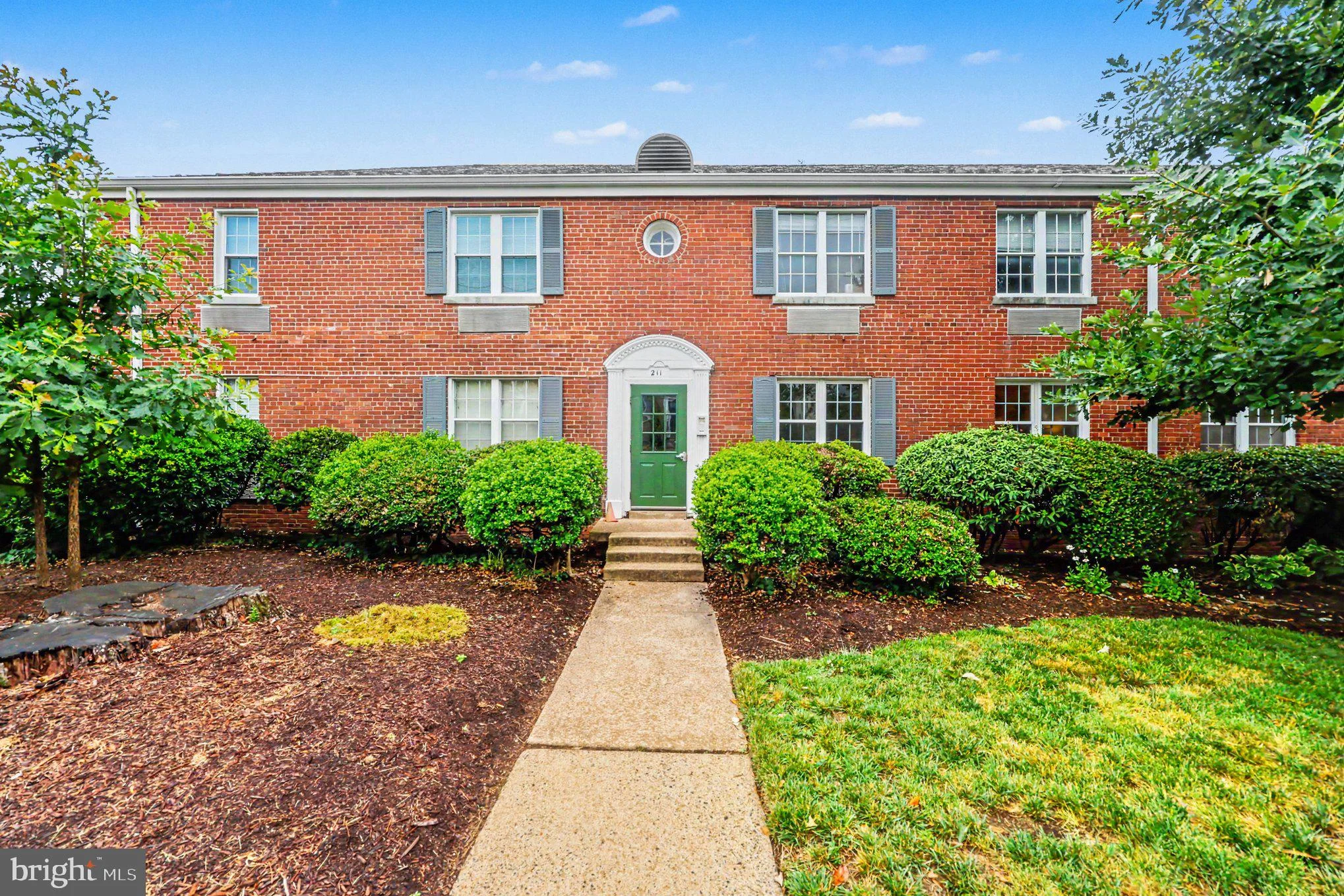 211 E Glebe Road Unit D