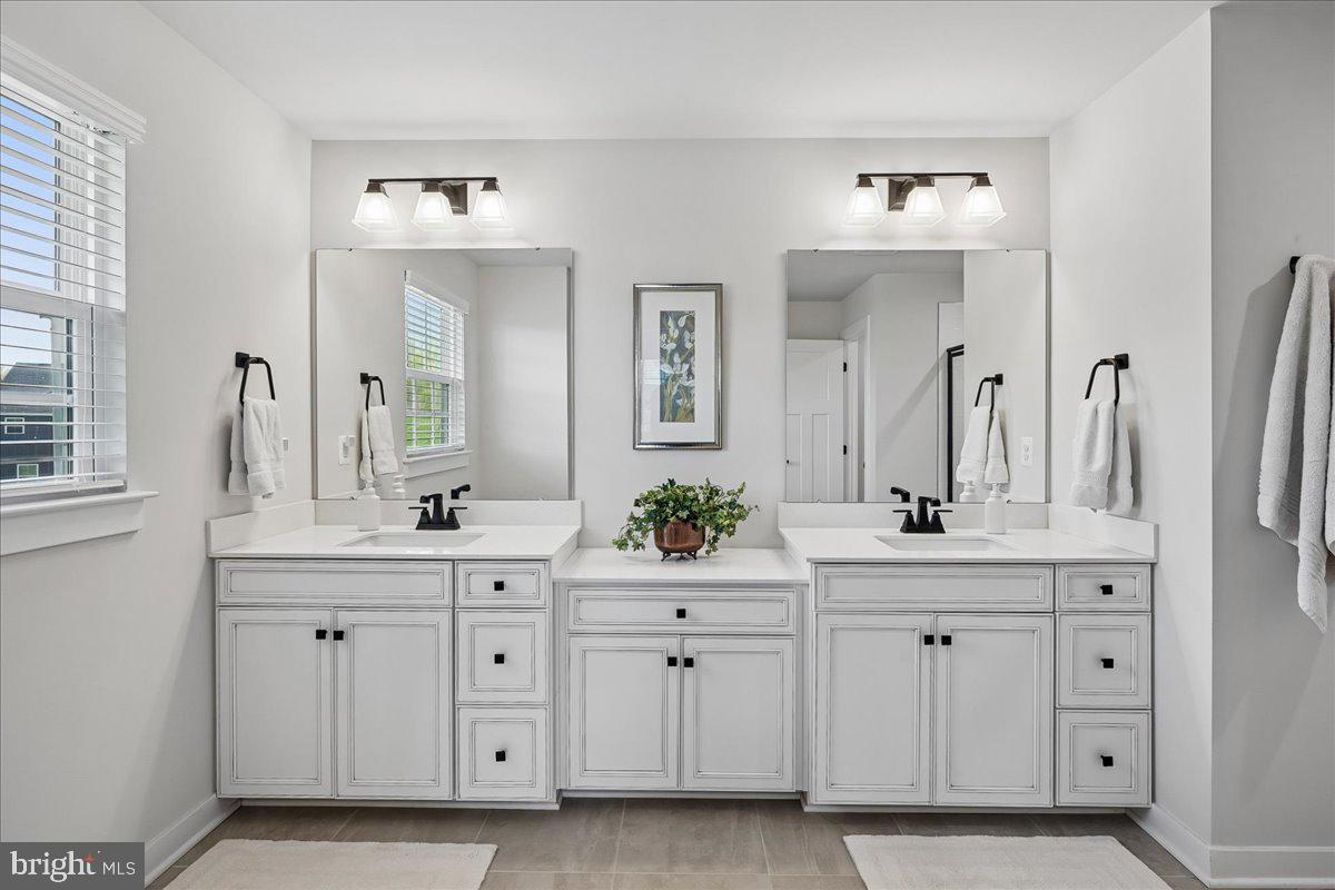 WARRENTON CHASE - Residential