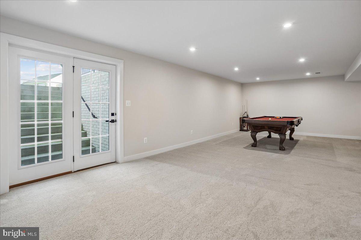 WARRENTON CHASE - Residential