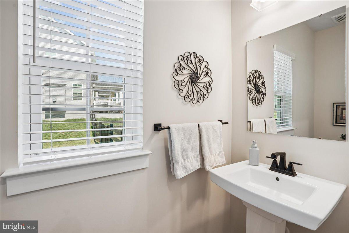 WARRENTON CHASE - Residential