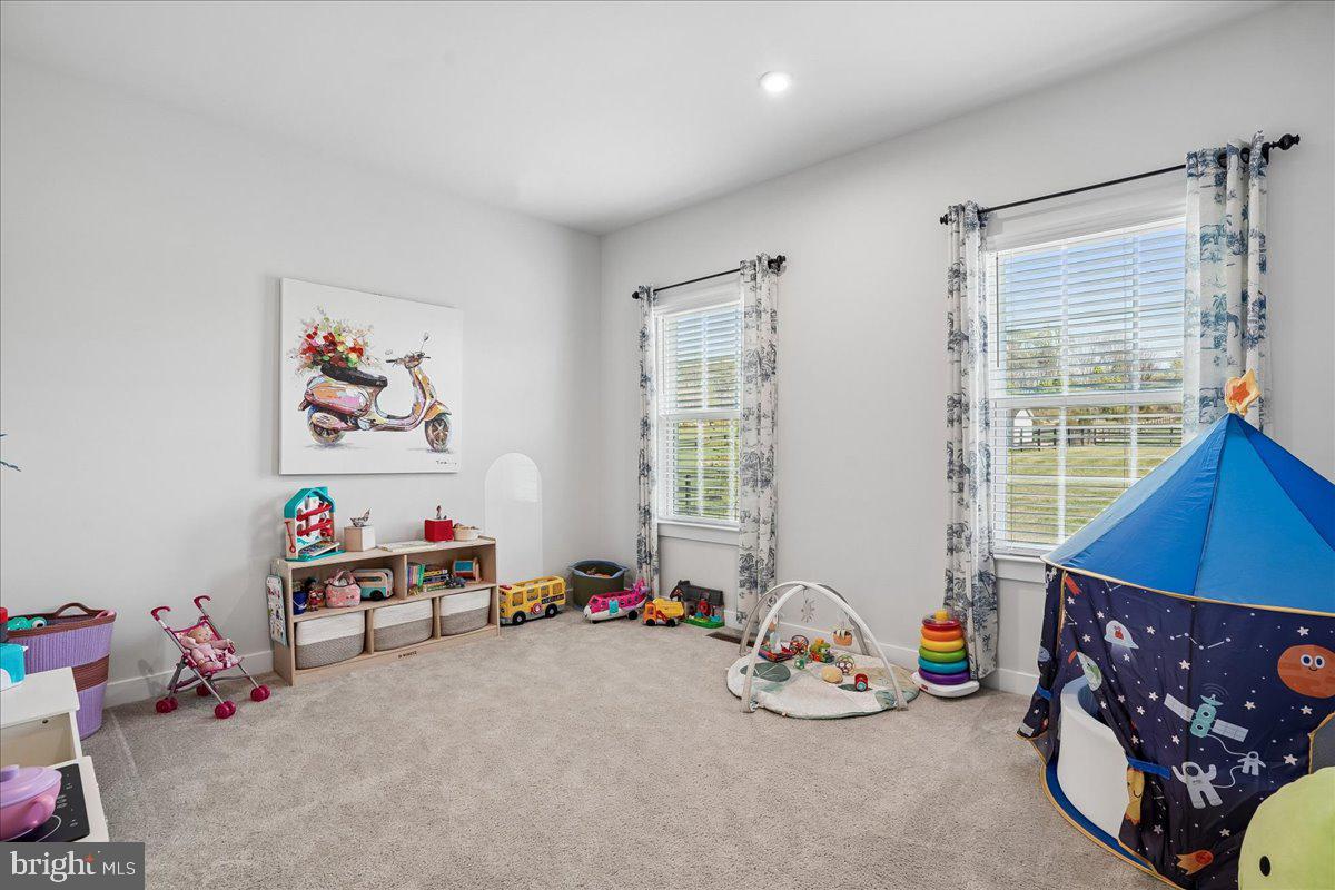 WARRENTON CHASE - Residential