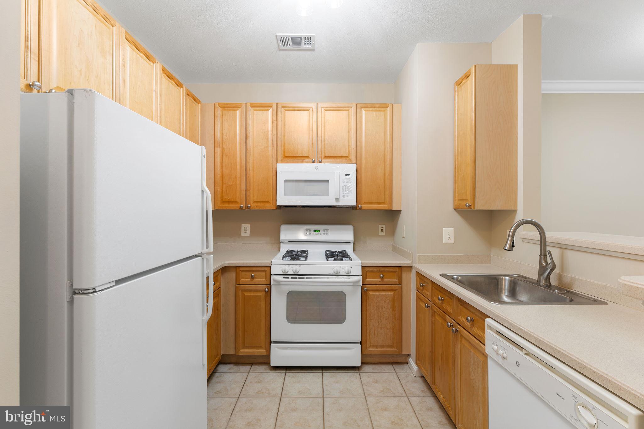 ACADIA - Residential Lease